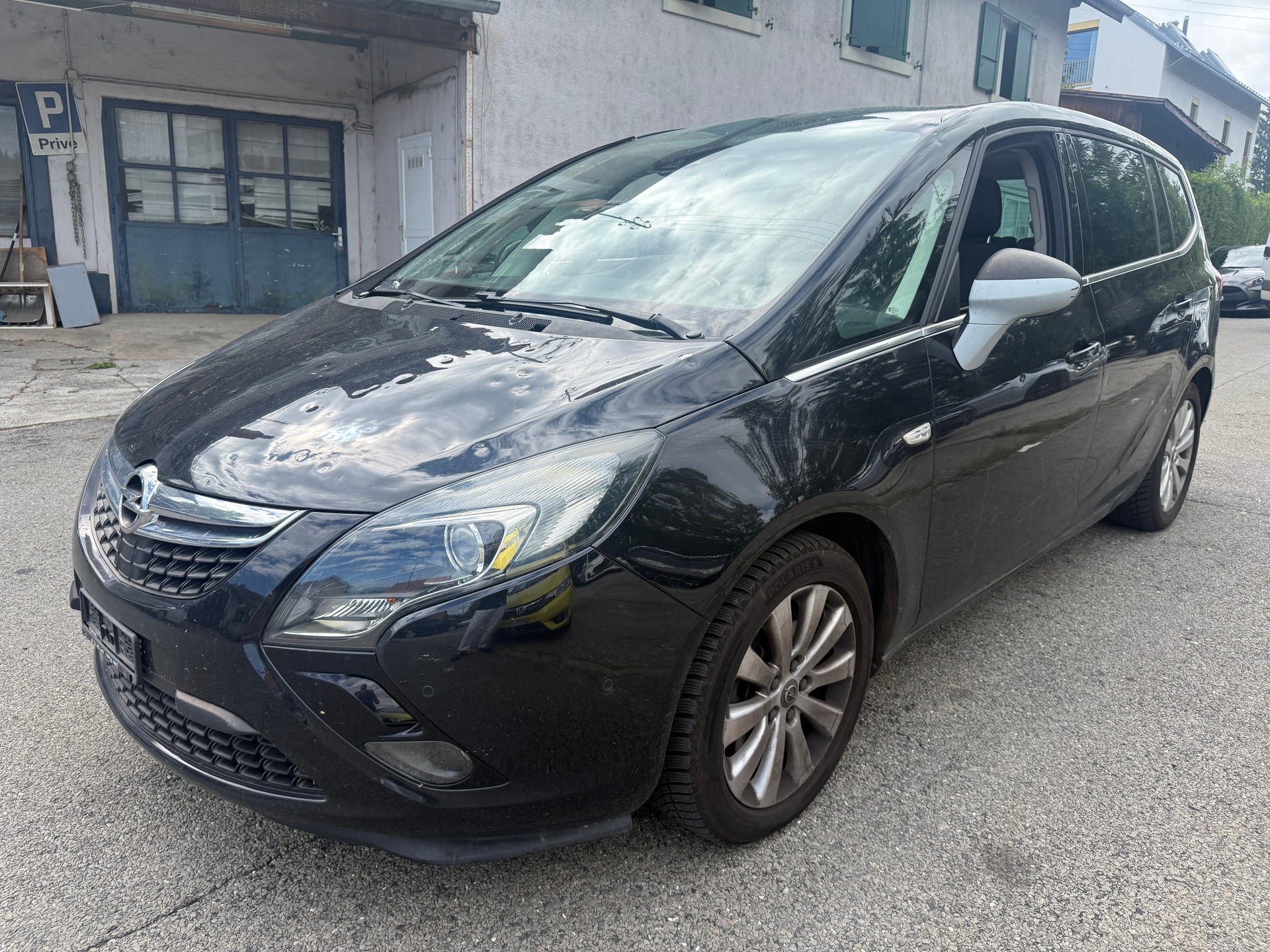 OPEL ZAFIRA-image-0
