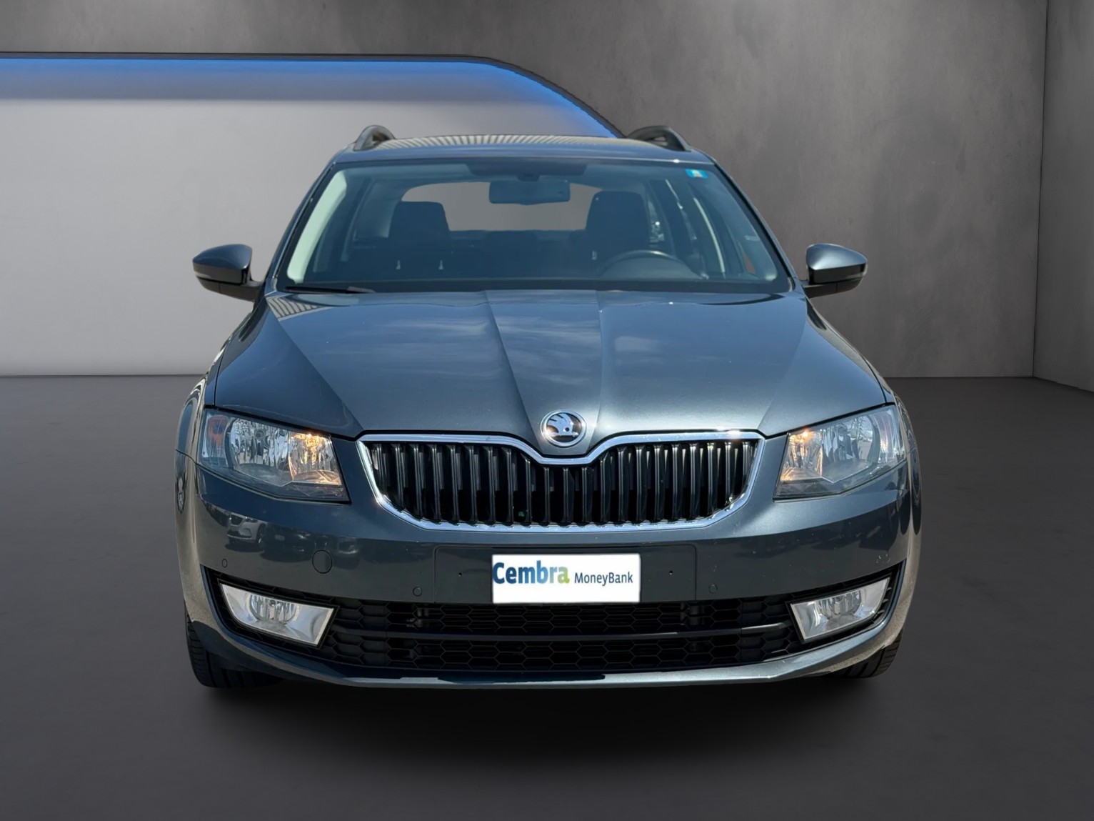 SKODA Octavia Combi 2.0 TDI Elegance 4x4-image-1