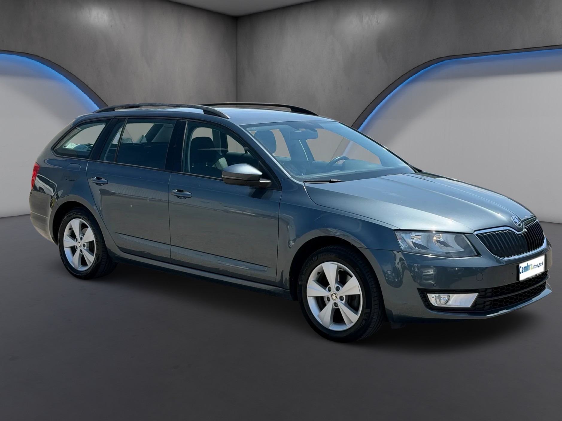 SKODA Octavia Combi 2.0 TDI Elegance 4x4-image-2