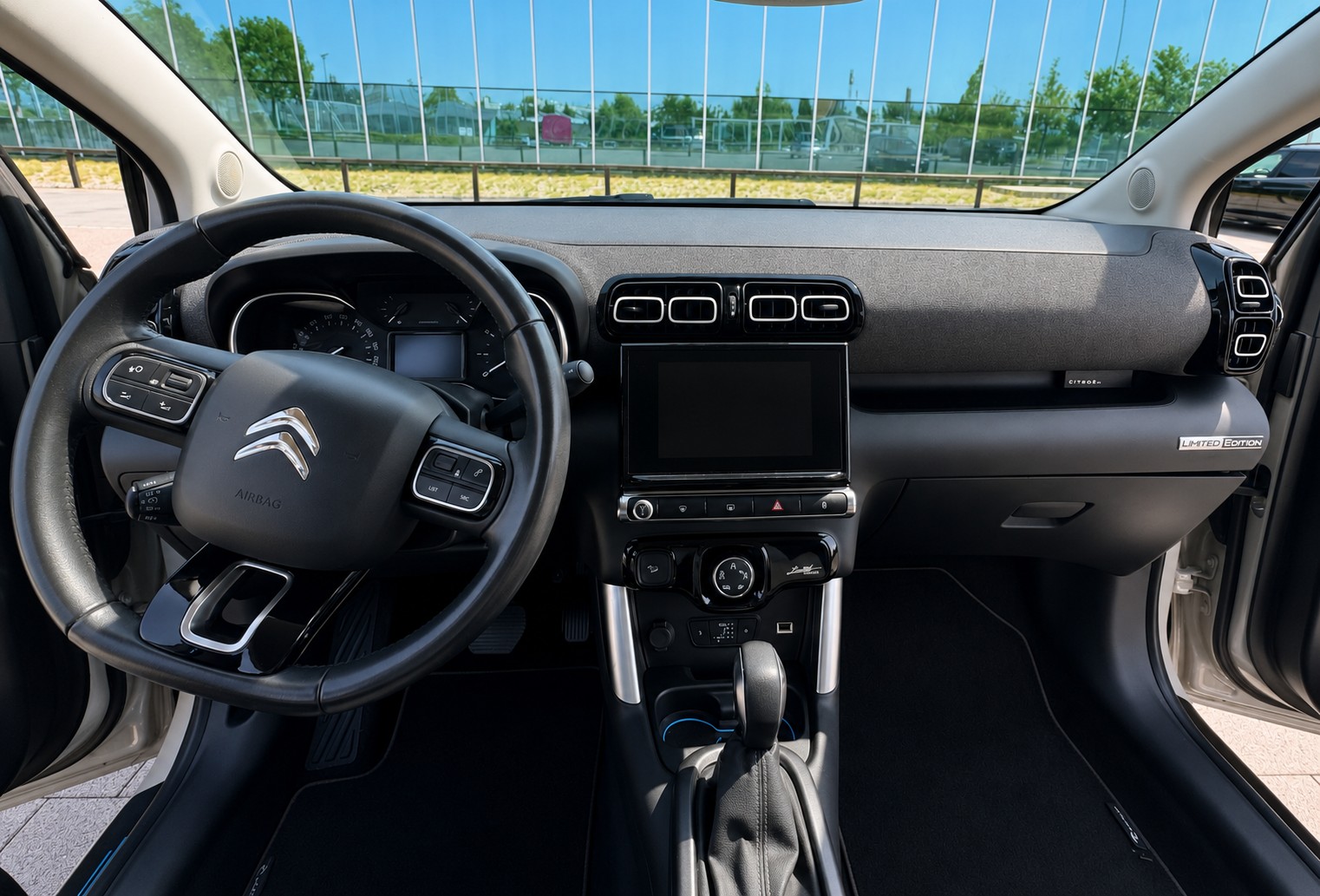 CITROEN 1.2 PureTech 110 Feel-image-3