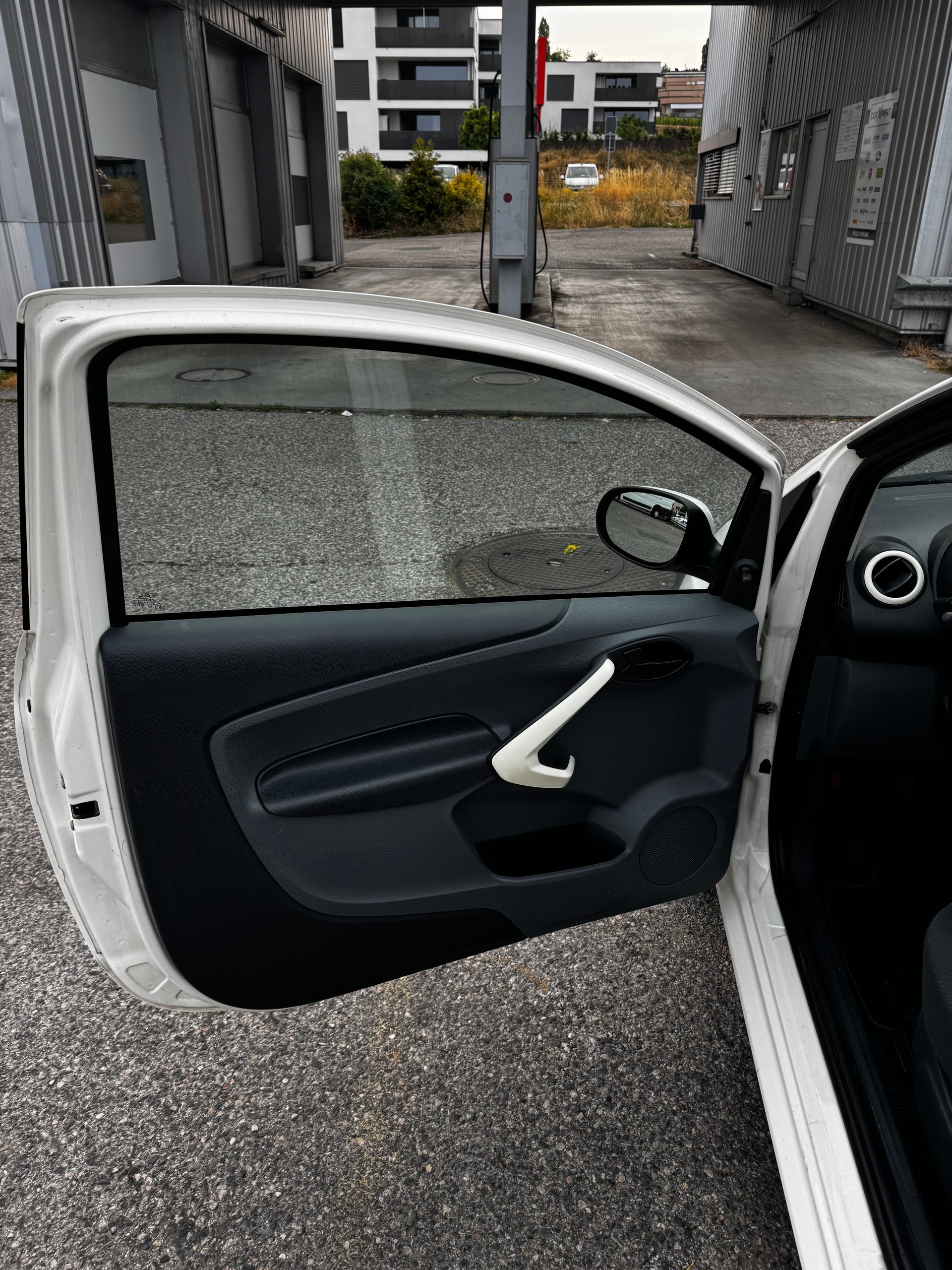 FORD KA 1.25 Trend-image-7