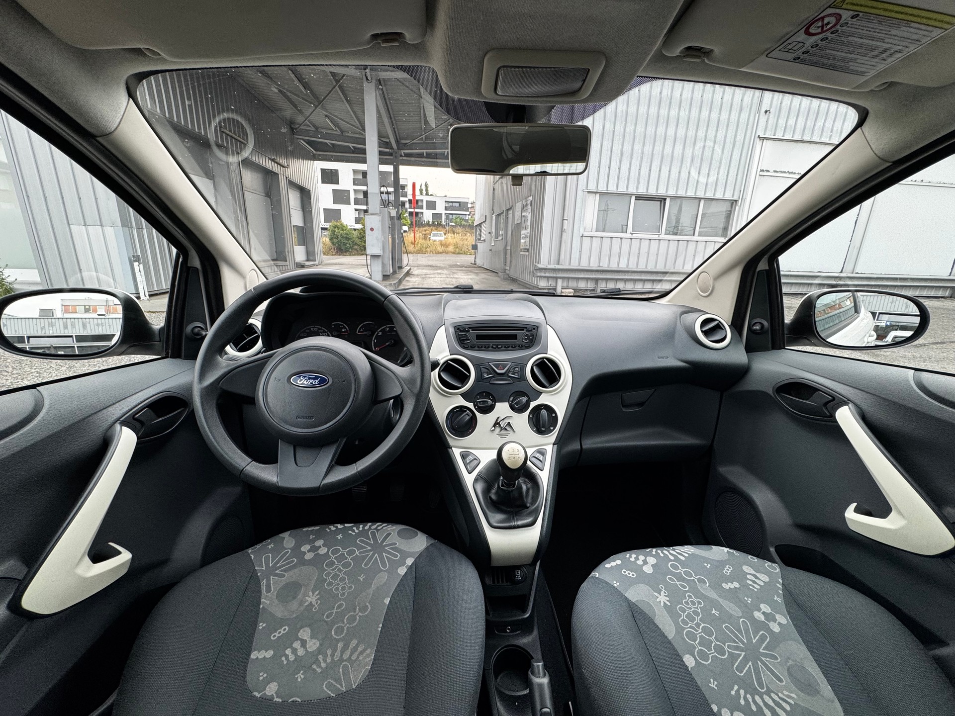 FORD KA 1.25 Trend-image-10