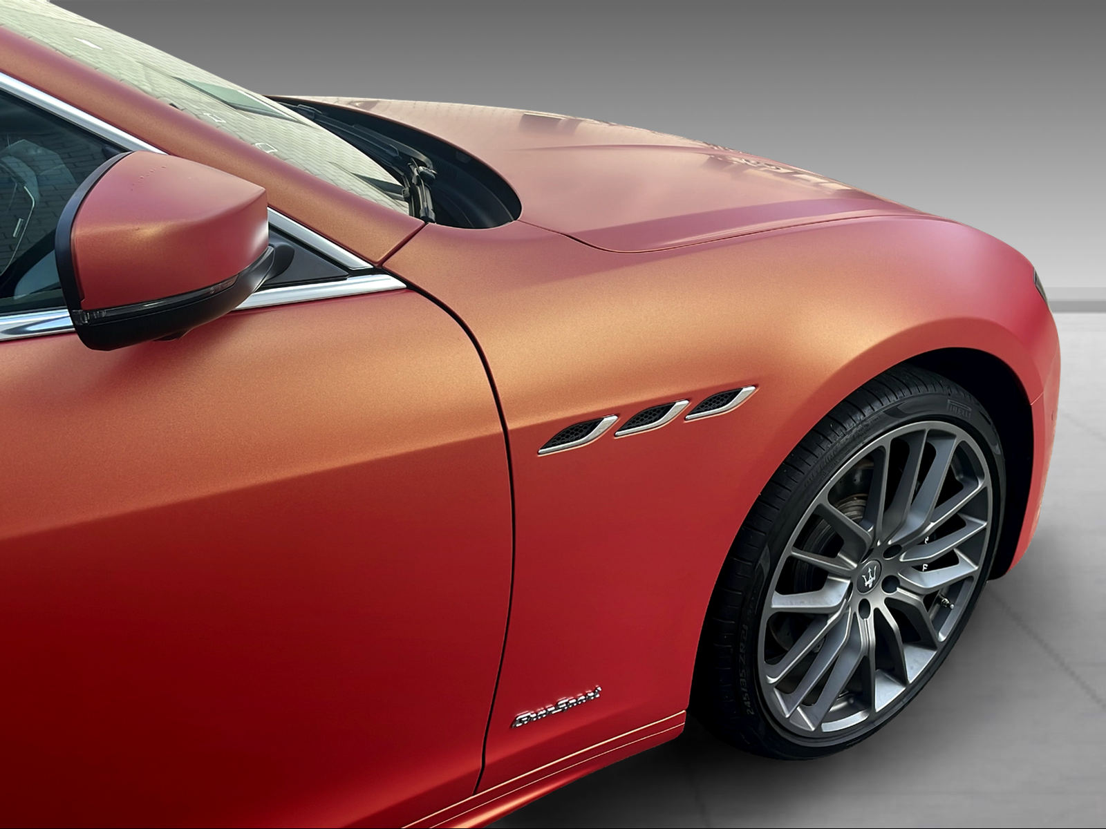 MASERATI Ghibli 3.0 V6 S GranSport Q4-image-6