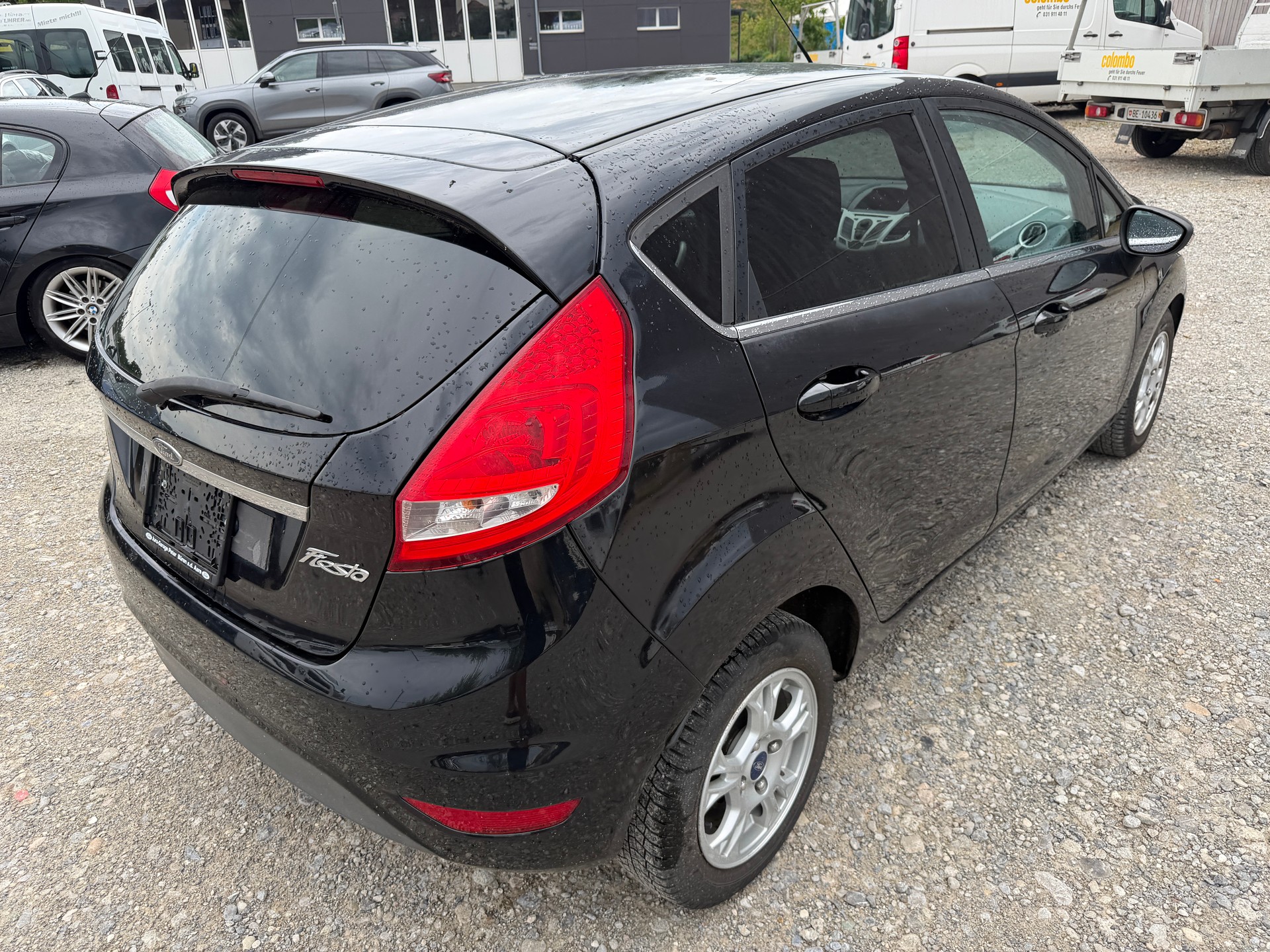 FORD Fiesta 1.6 16V Titanium-image-2