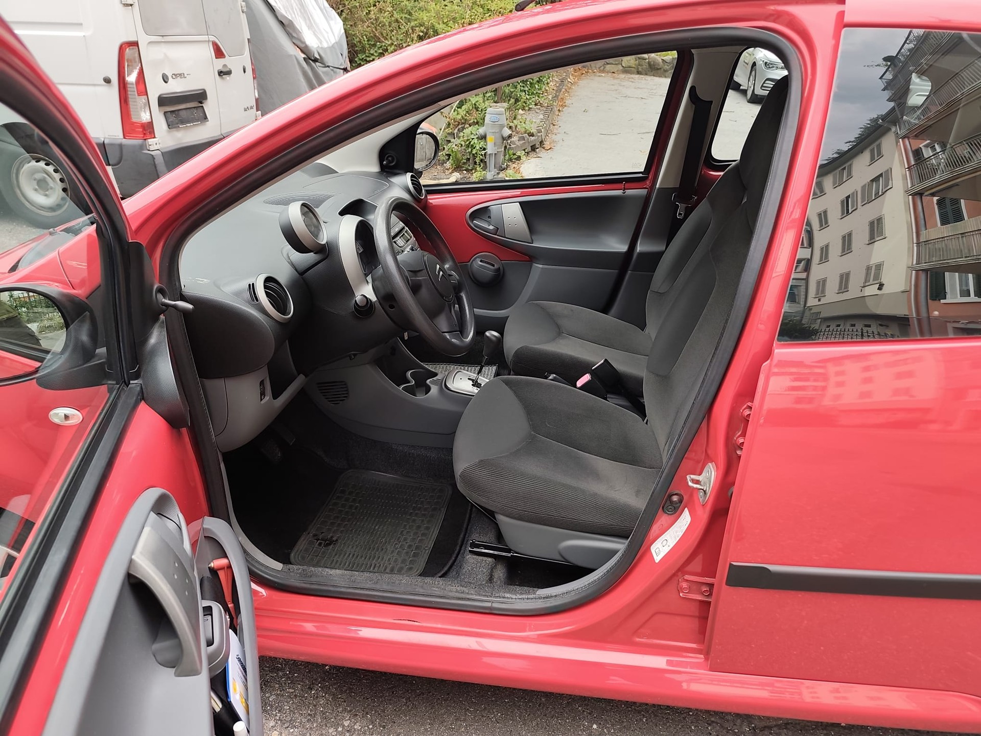 CITROEN C1-image-8
