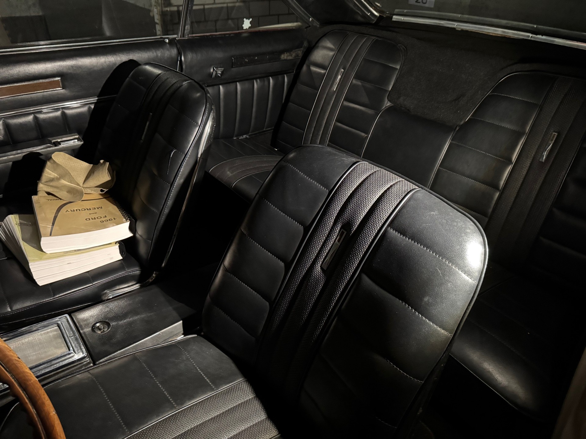 FORD Galaxy V8 428-image-6