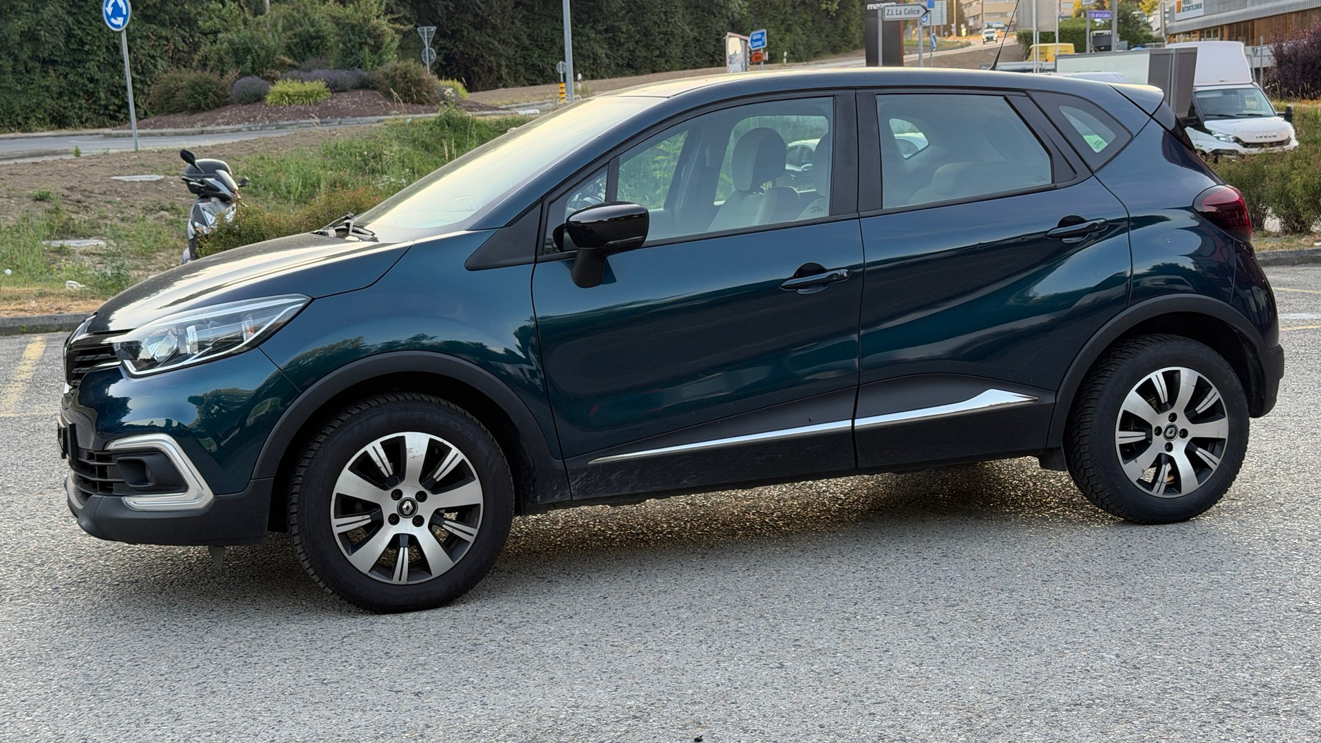 RENAULT Captur 0.9 12V Life-image-7
