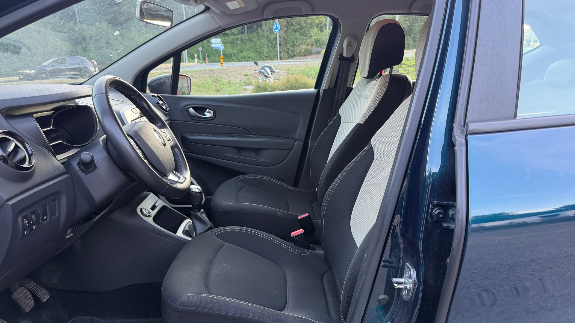 RENAULT Captur 0.9 12V Life-image-5