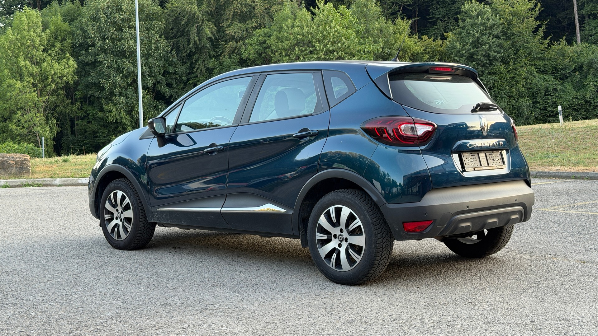 RENAULT Captur 0.9 12V Life-image-2