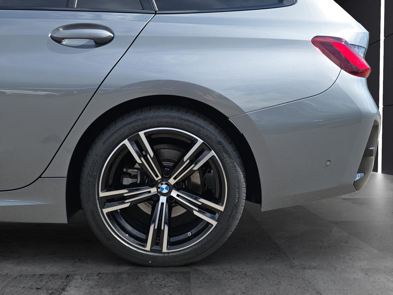 BMW 320d xDrive Touring M Sport-image-8