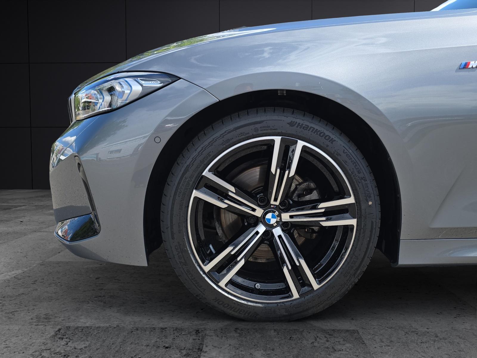 BMW 320d xDrive Touring M Sport-image-7