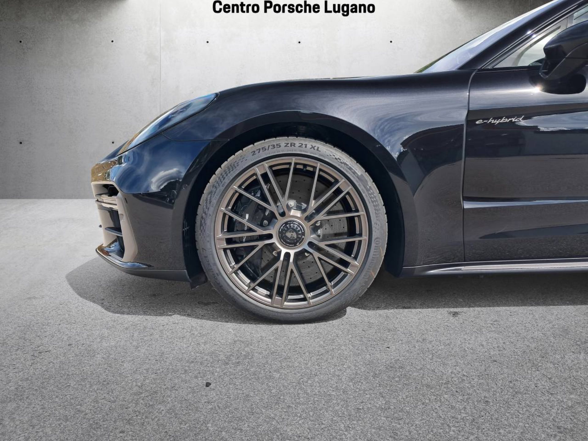 PORSCHE Panamera Turbo S E-Hybrid-image-11