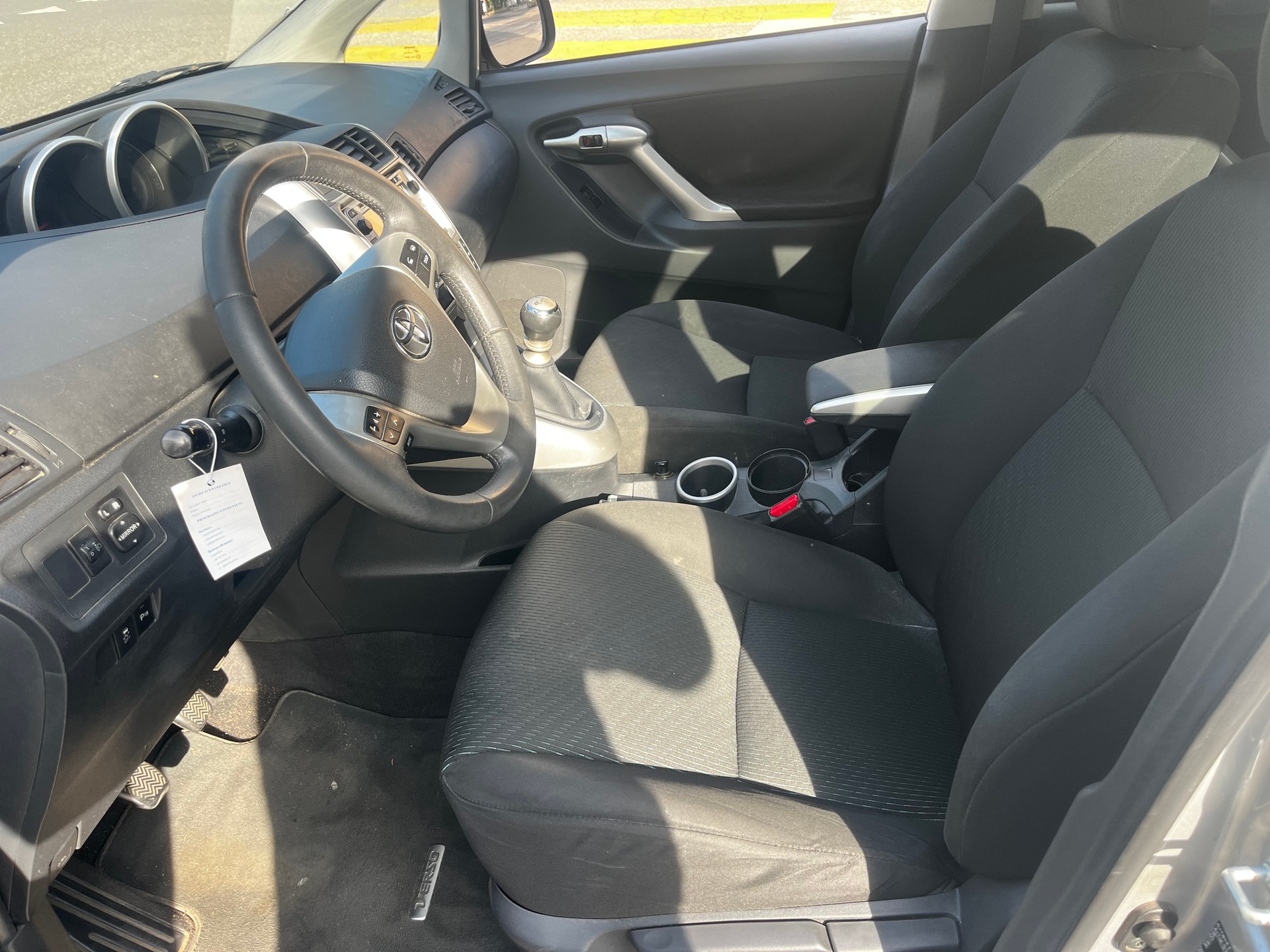 TOYOTA Verso 1.6 Terra-image-10