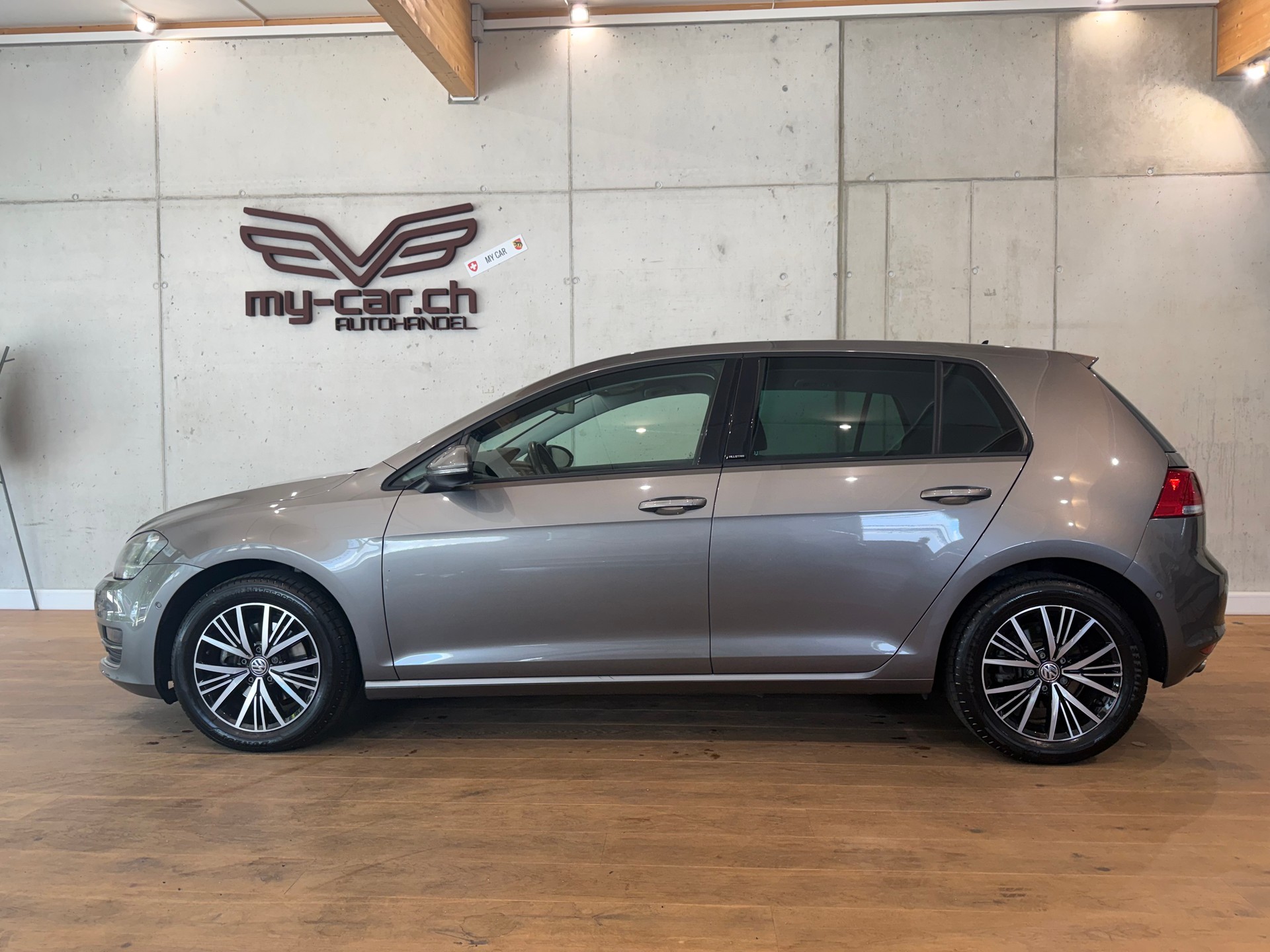 VW Golf 1.4 TSI Allstar DSG-image-2
