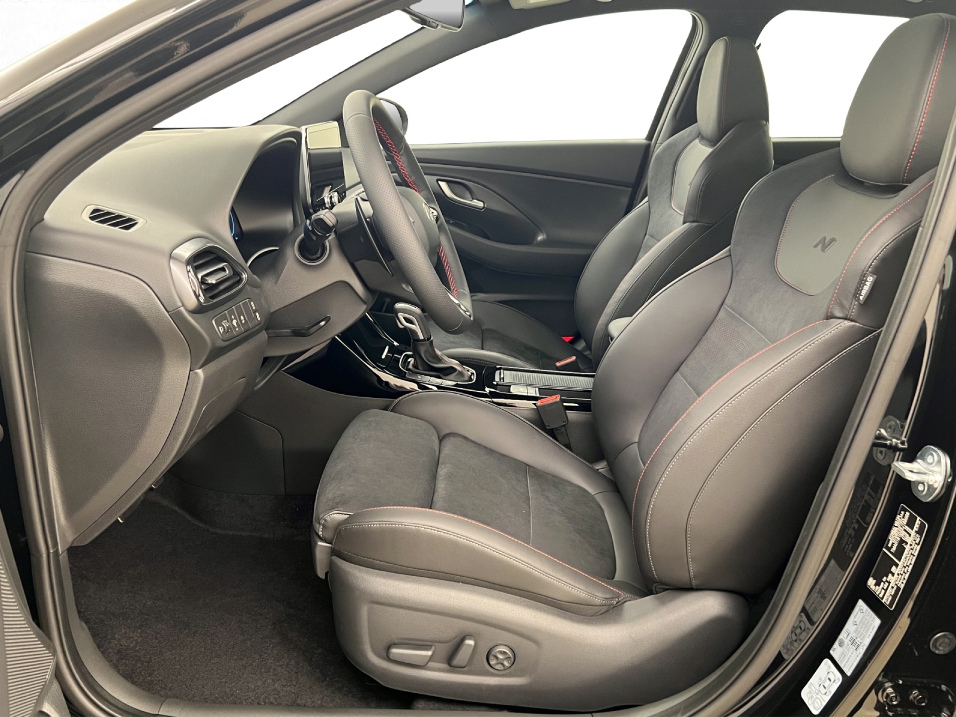 HYUNDAI i30 Wagon 1.5 T-GDi N-Line-image-4