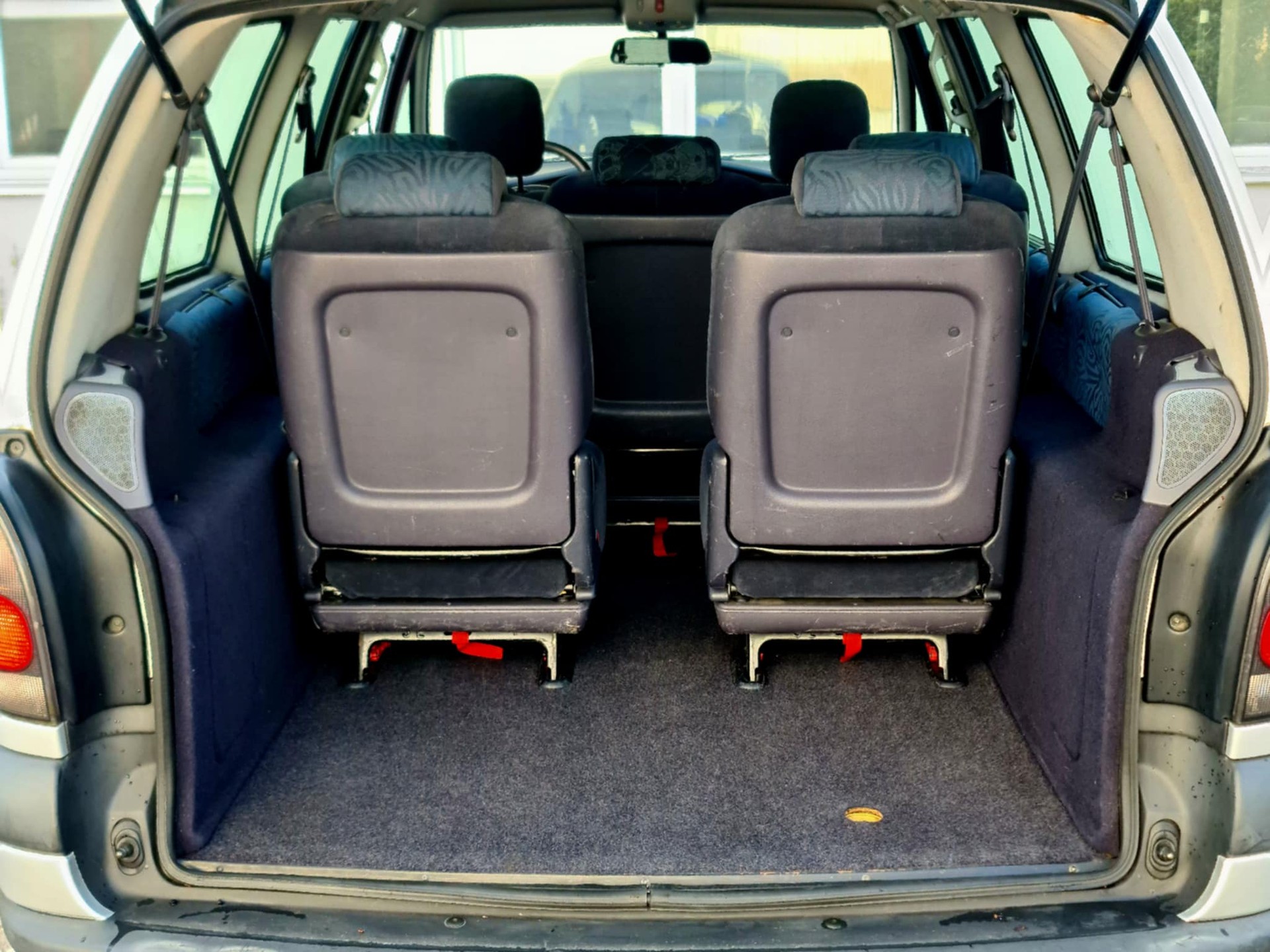 RENAULT Grand Espace 2.0 Alizé-image-7