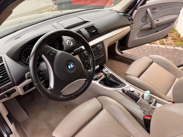 BMW 118i-image-2
