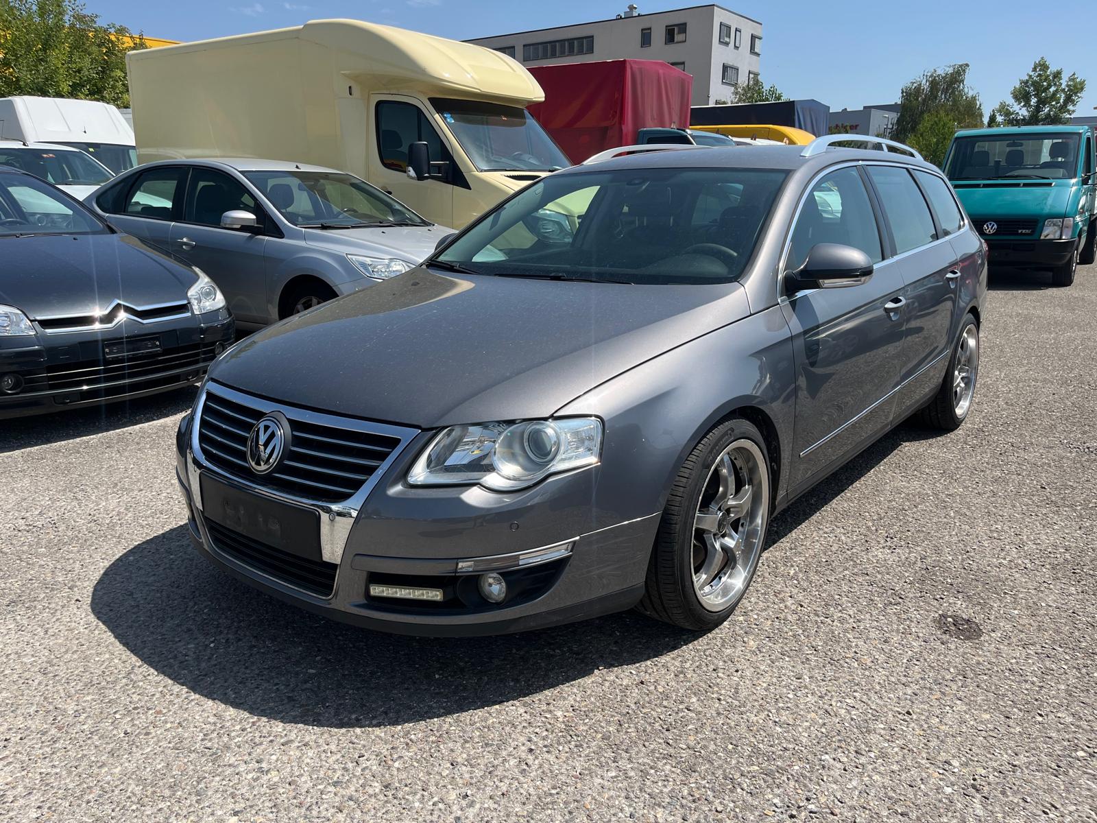 VW Passat Variant 2.0 TDI Highline-image-0