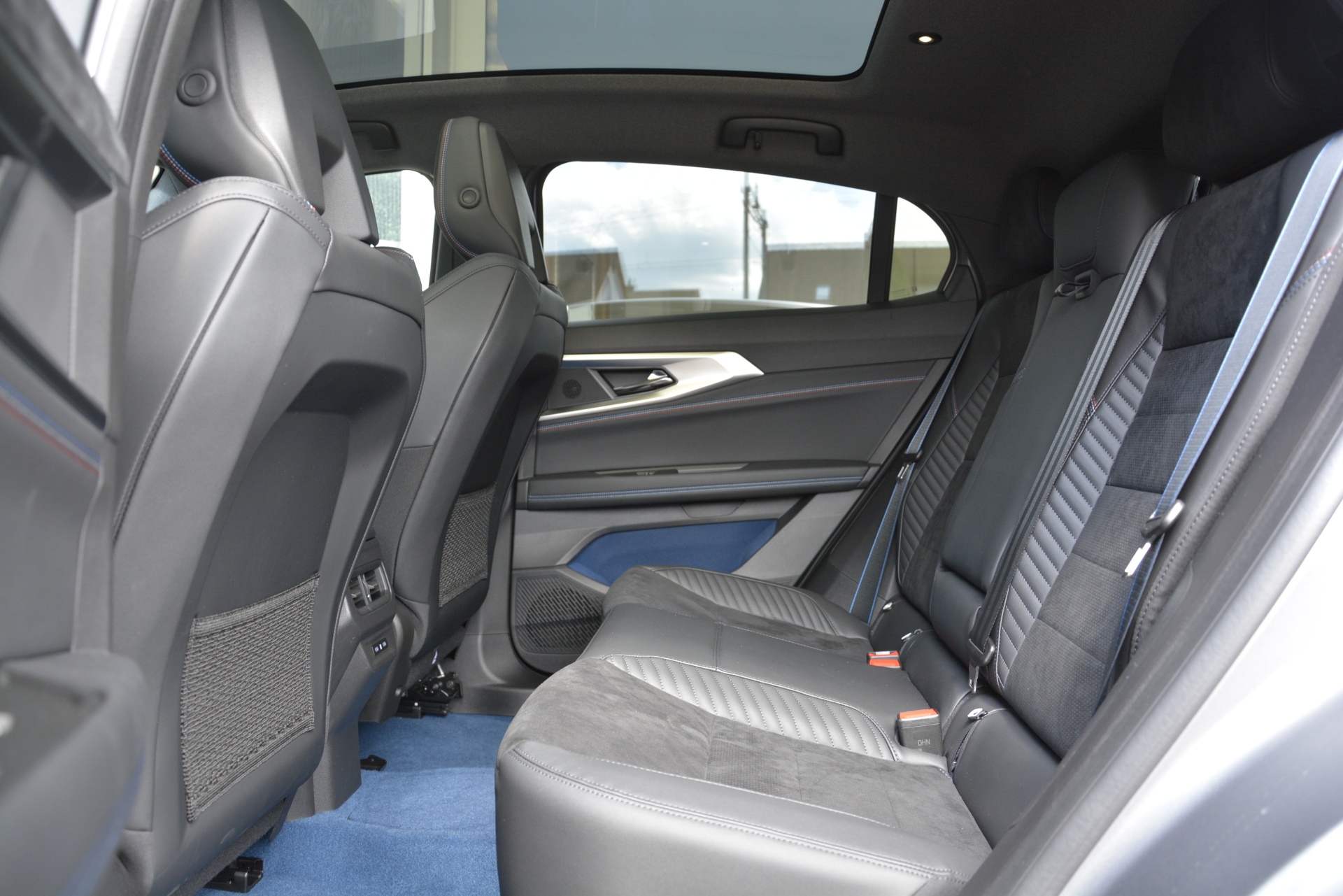 RENAULT RAFALE Atelier Alpine hyper hybrid E-Tech 4x4 300PS plug-in-image-7