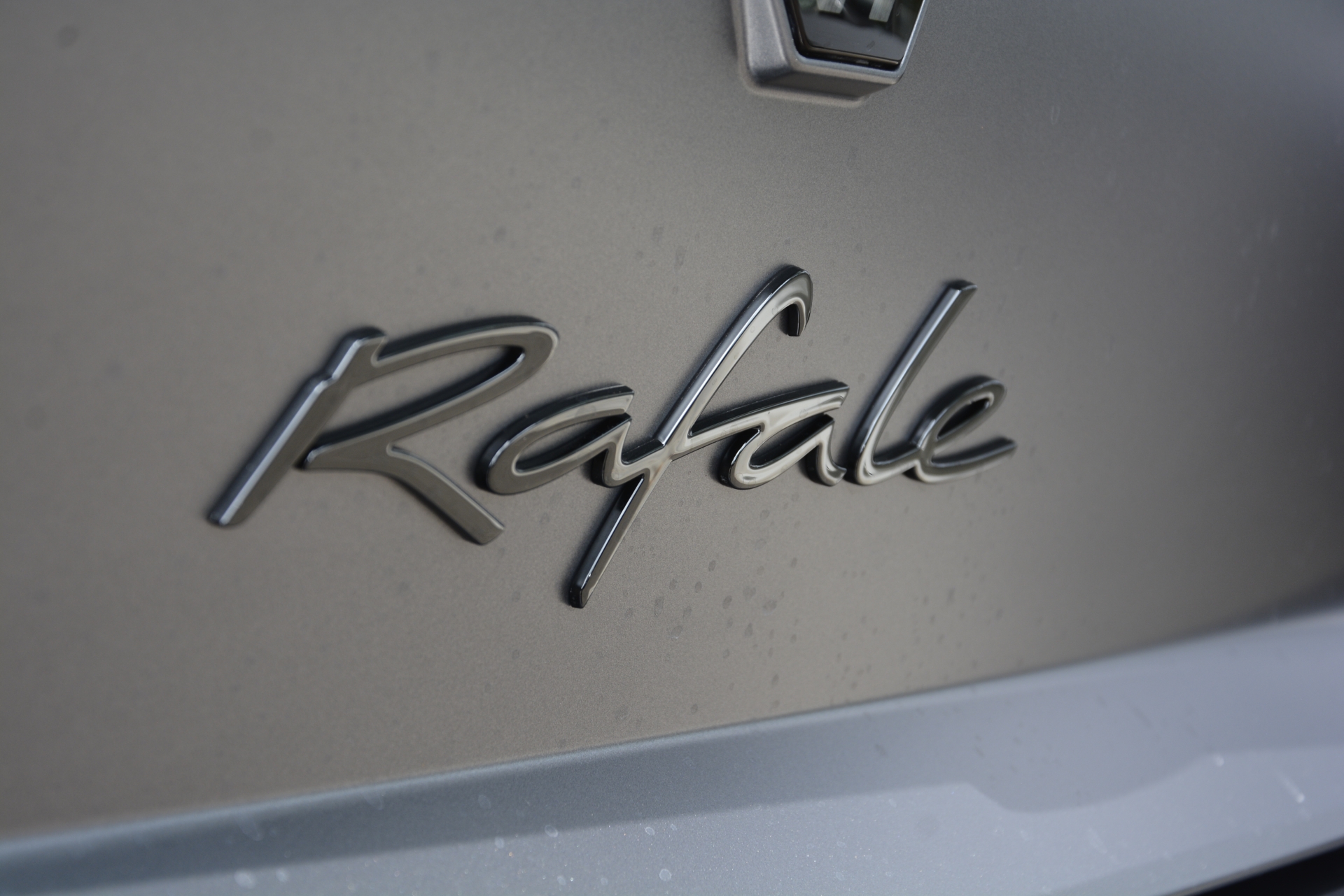 RENAULT RAFALE Atelier Alpine hyper hybrid E-Tech 4x4 300PS plug-in-image-5