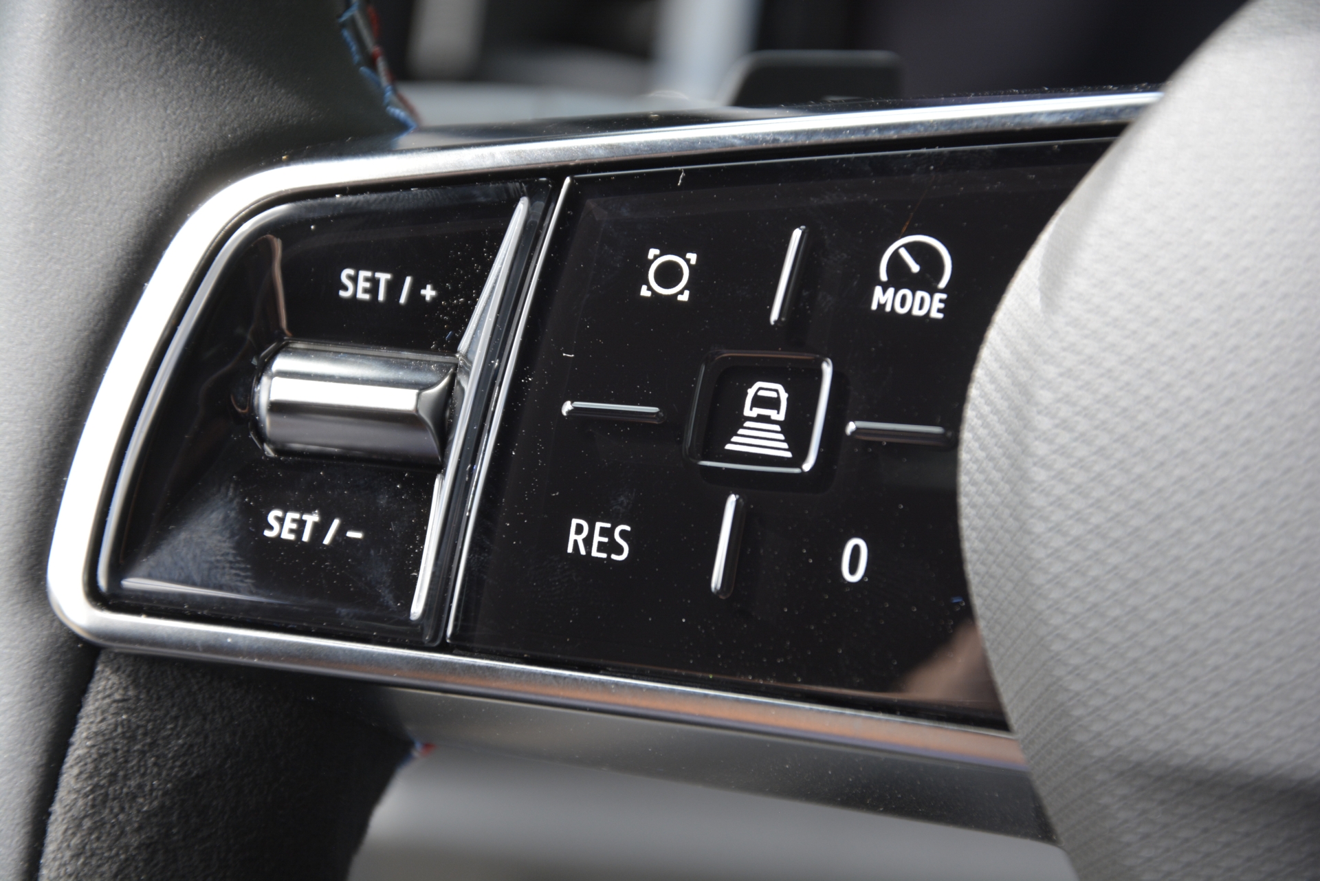 RENAULT RAFALE Atelier Alpine hyper hybrid E-Tech 4x4 300PS plug-in-image-13