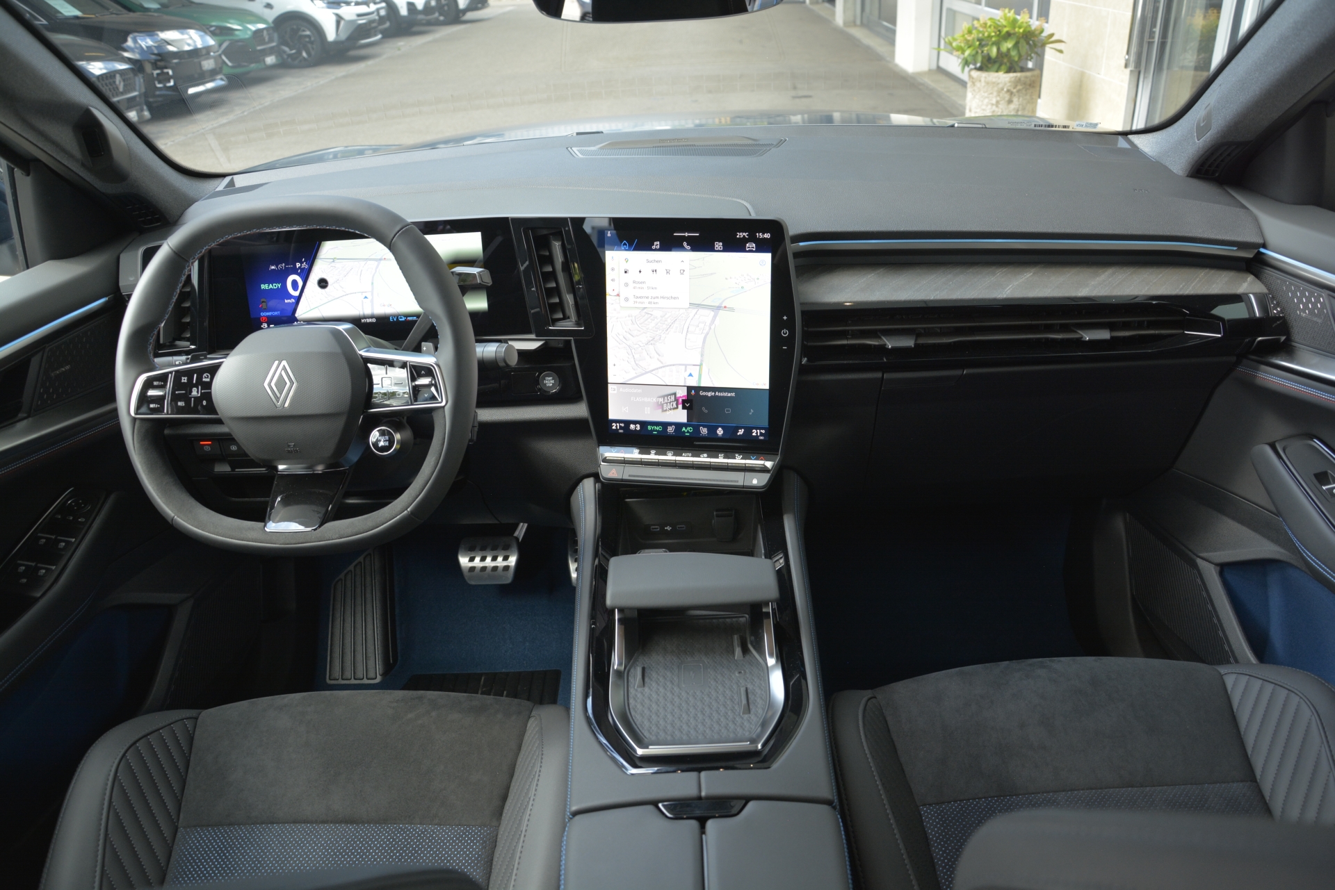 RENAULT RAFALE Atelier Alpine hyper hybrid E-Tech 4x4 300PS plug-in-image-8