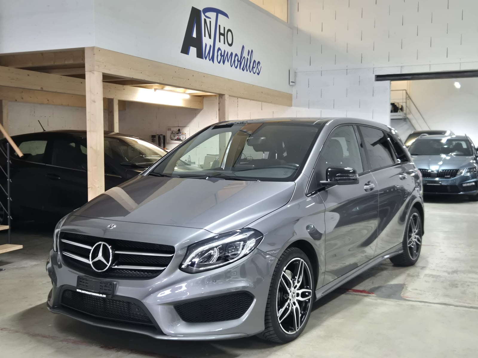 MERCEDES-BENZ B 220 CDI AMG Line 4Matic 7G-DCT-image-0