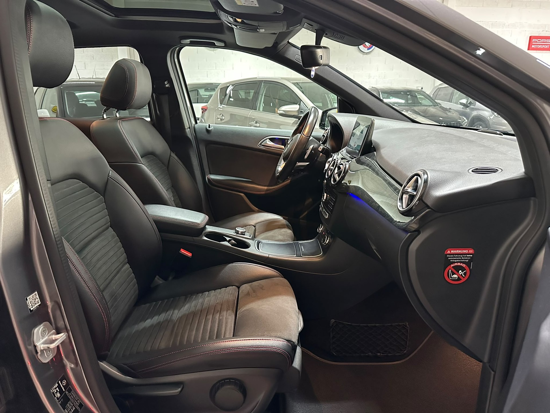 MERCEDES-BENZ B 220 CDI AMG Line 4Matic 7G-DCT-image-9