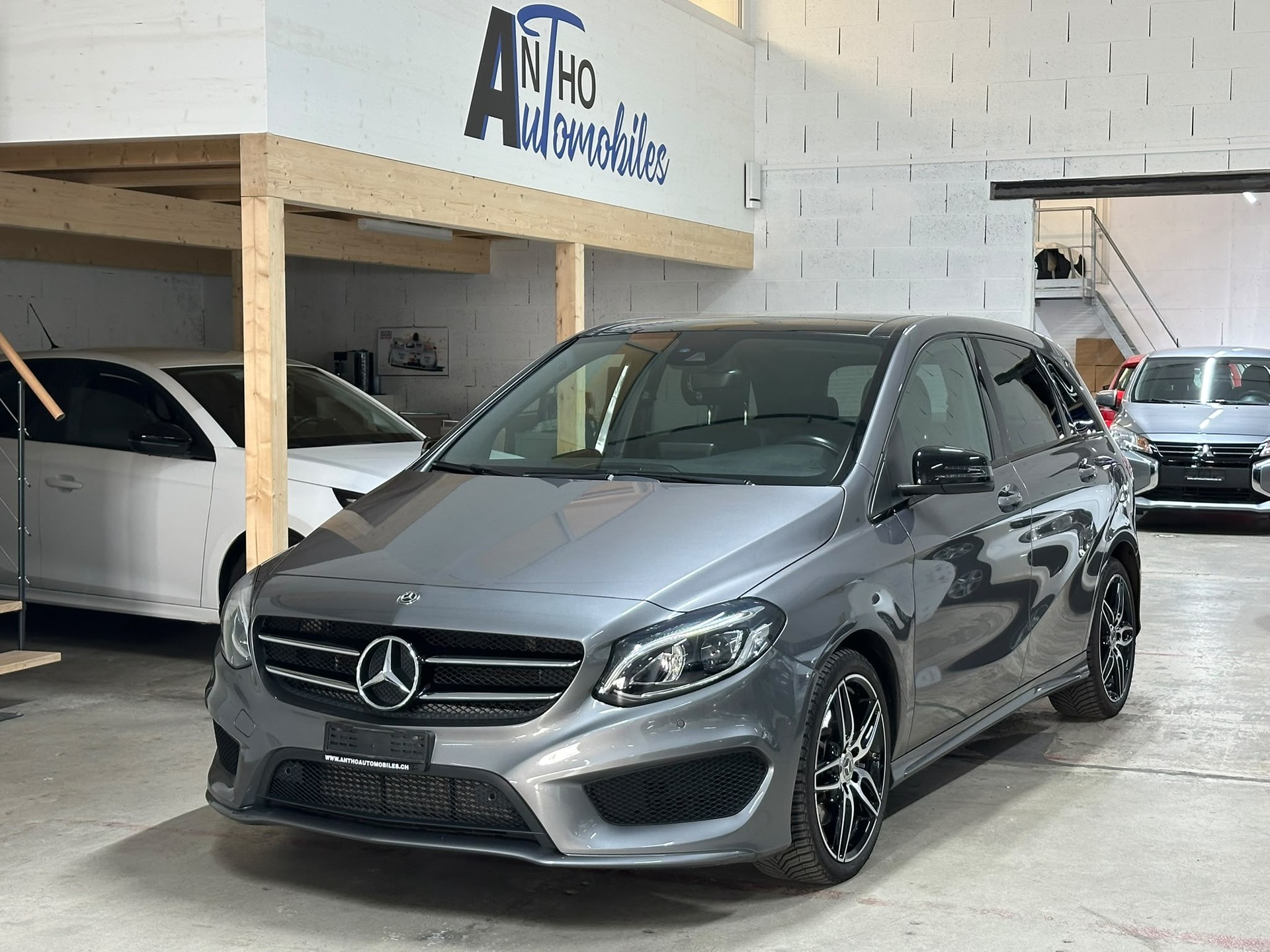 MERCEDES-BENZ B 220 CDI AMG Line 4Matic 7G-DCT-image-0