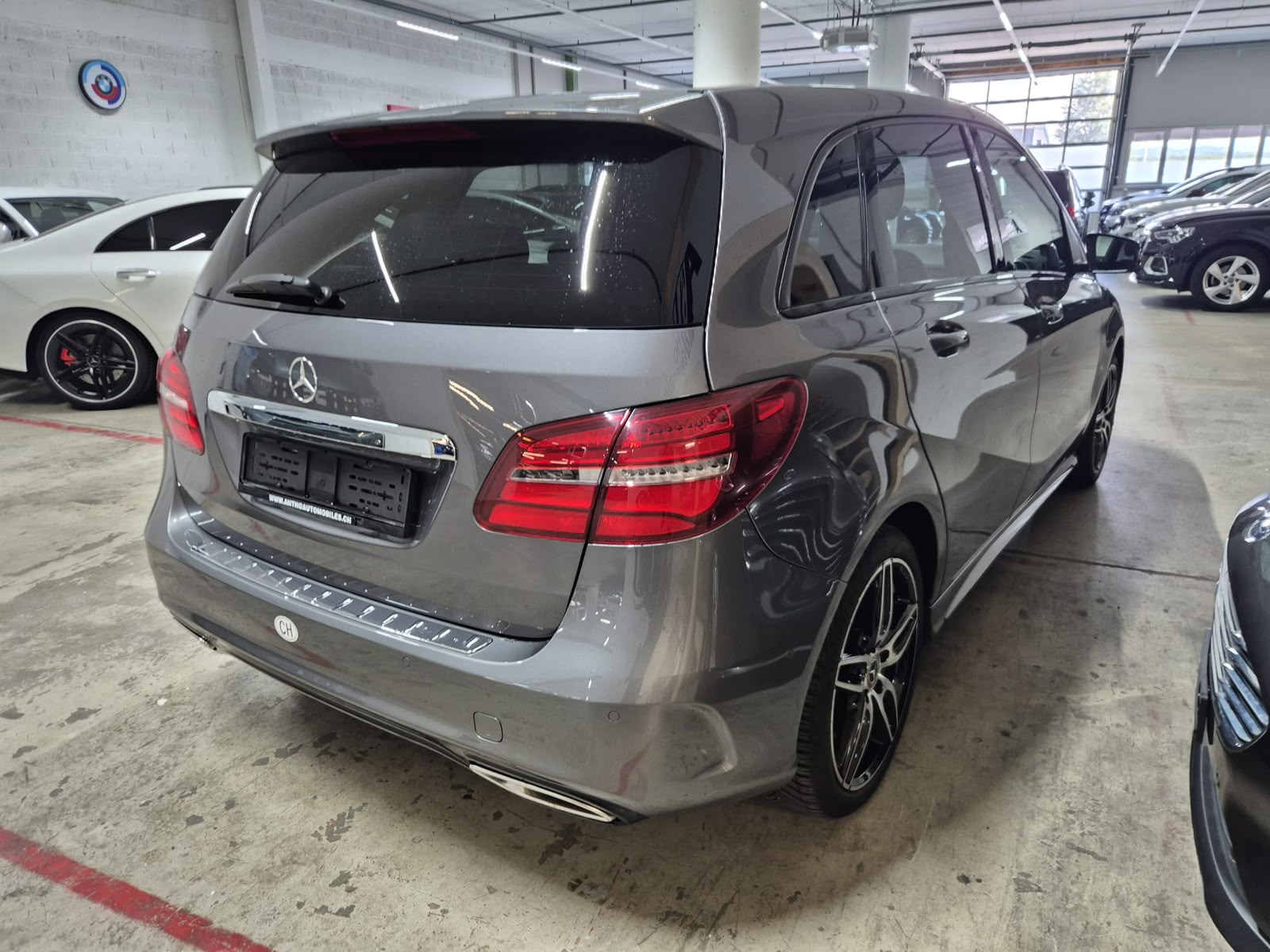 MERCEDES-BENZ B 220 CDI AMG Line 4Matic 7G-DCT-image-3