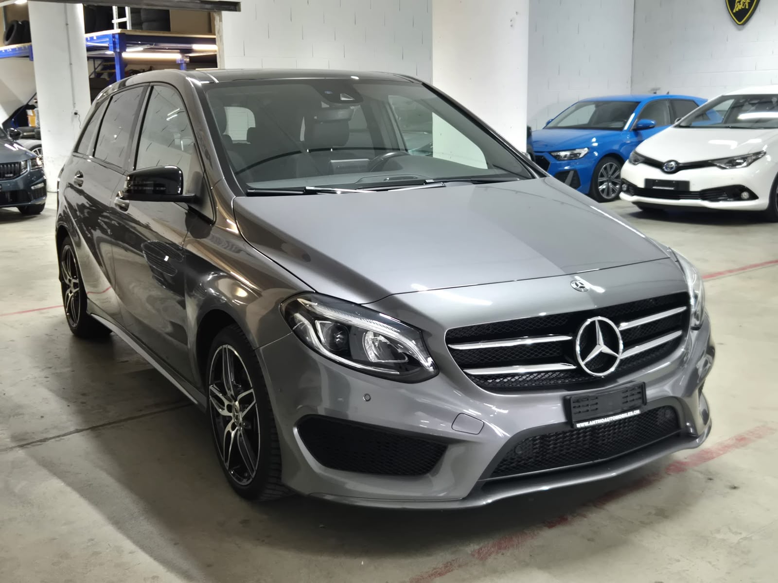 MERCEDES-BENZ B 220 CDI AMG Line 4Matic 7G-DCT-image-2