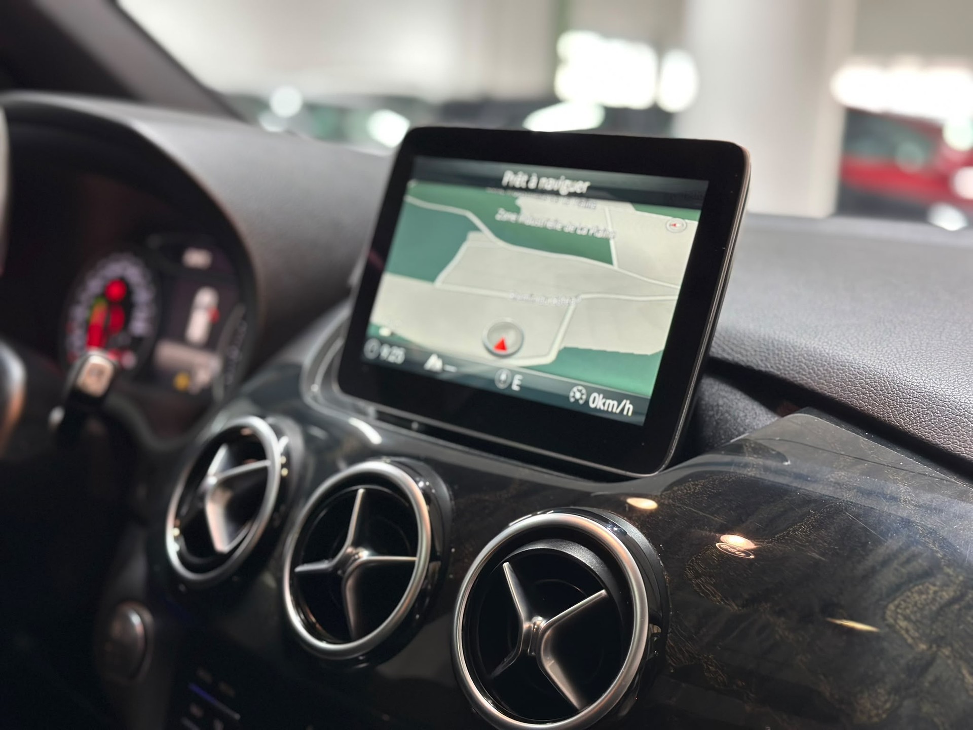 MERCEDES-BENZ B 220 CDI AMG Line 4Matic 7G-DCT-image-14