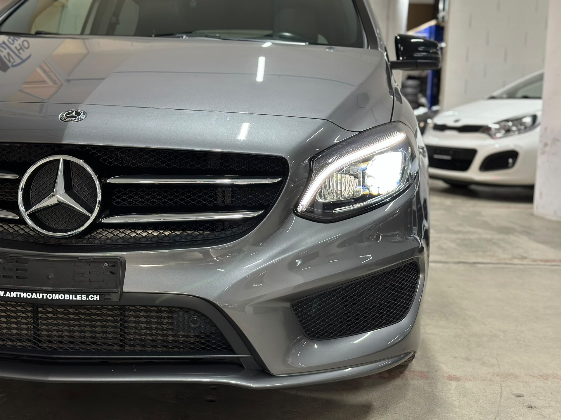 MERCEDES-BENZ B 220 CDI AMG Line 4Matic 7G-DCT-image-7