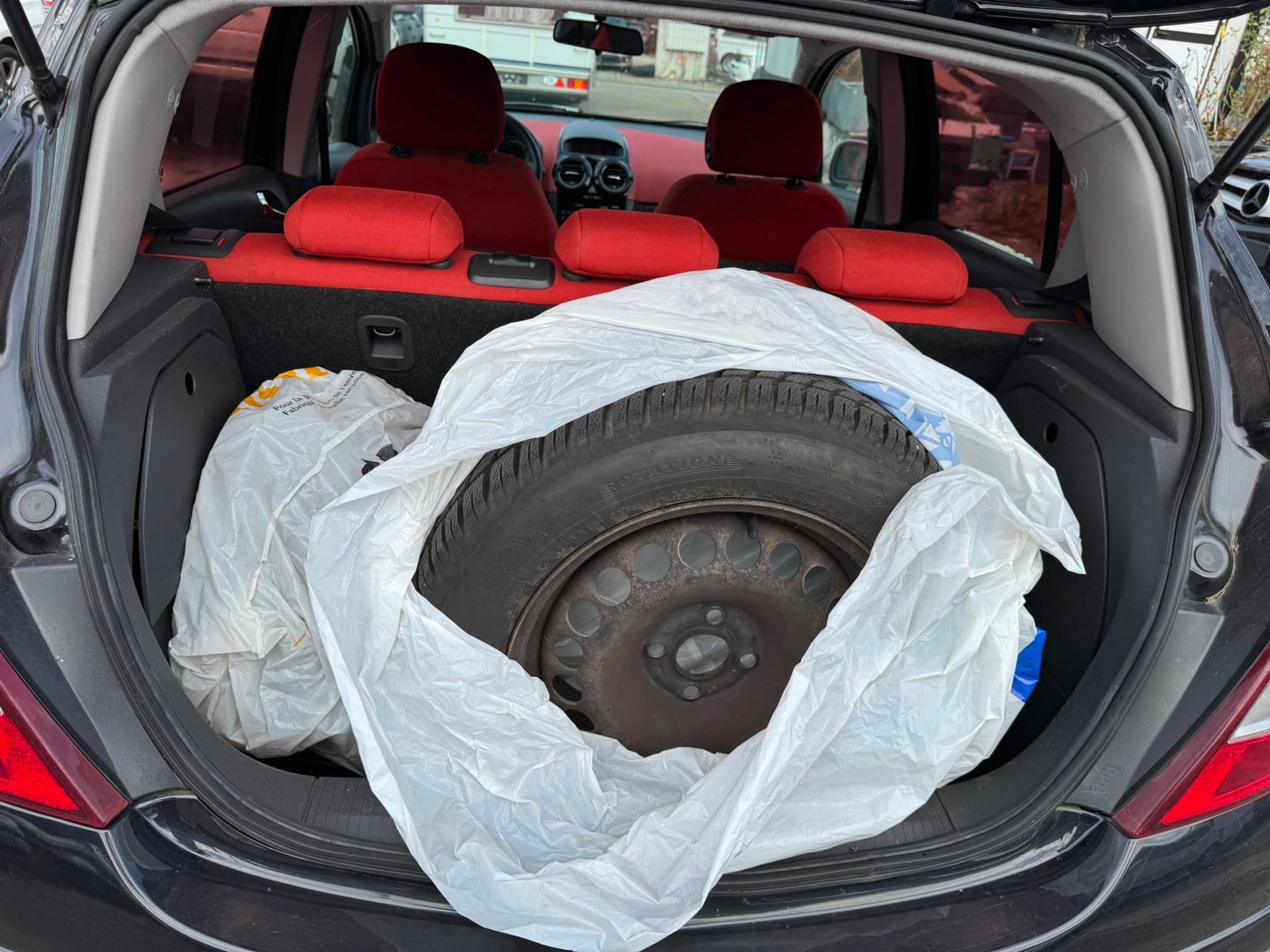 OPEL Corsa 1.4 TP Sport-image-11