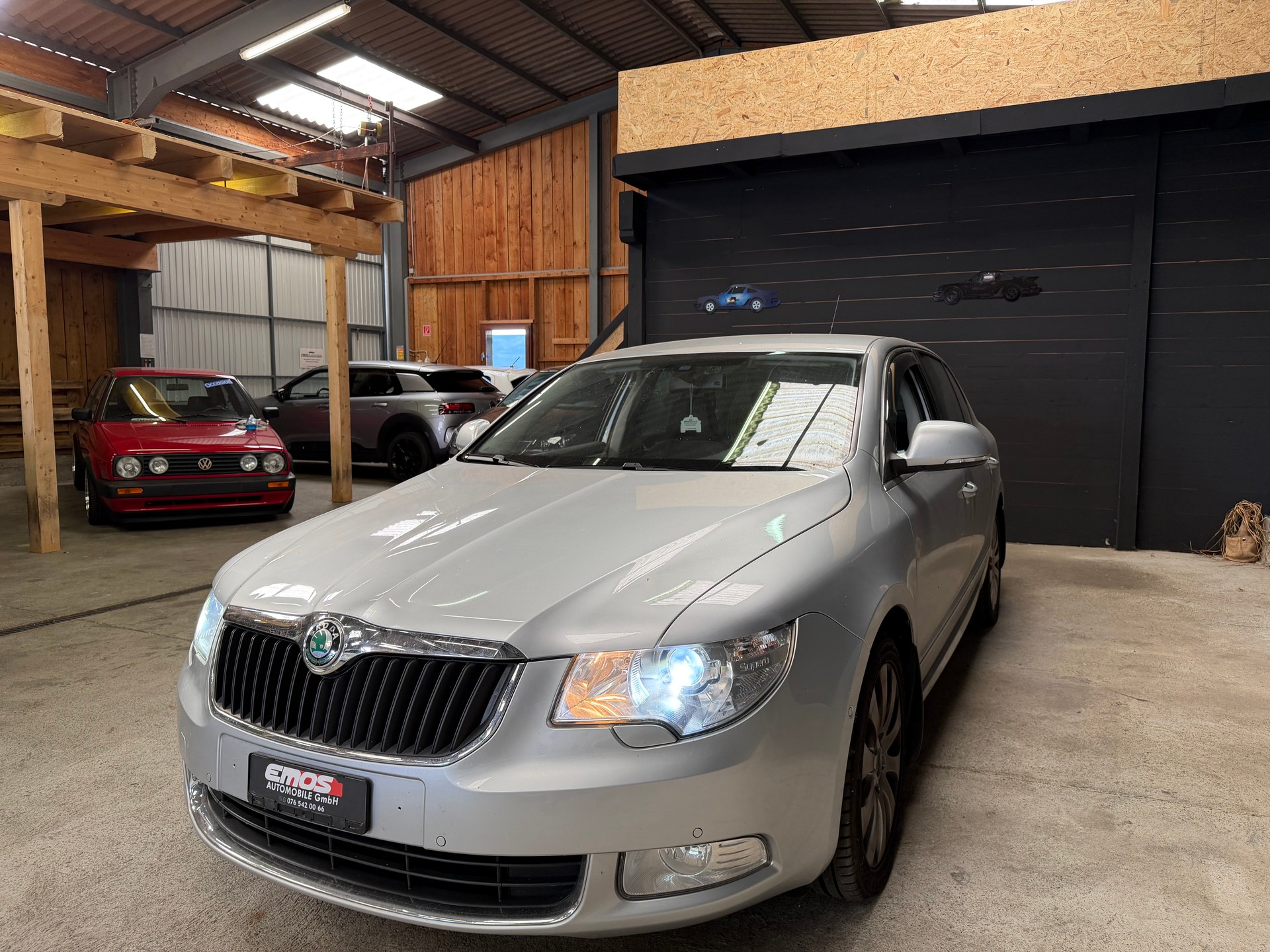 SKODA Superb 3.6 FSI Elegance 4x4 DSG-image-2