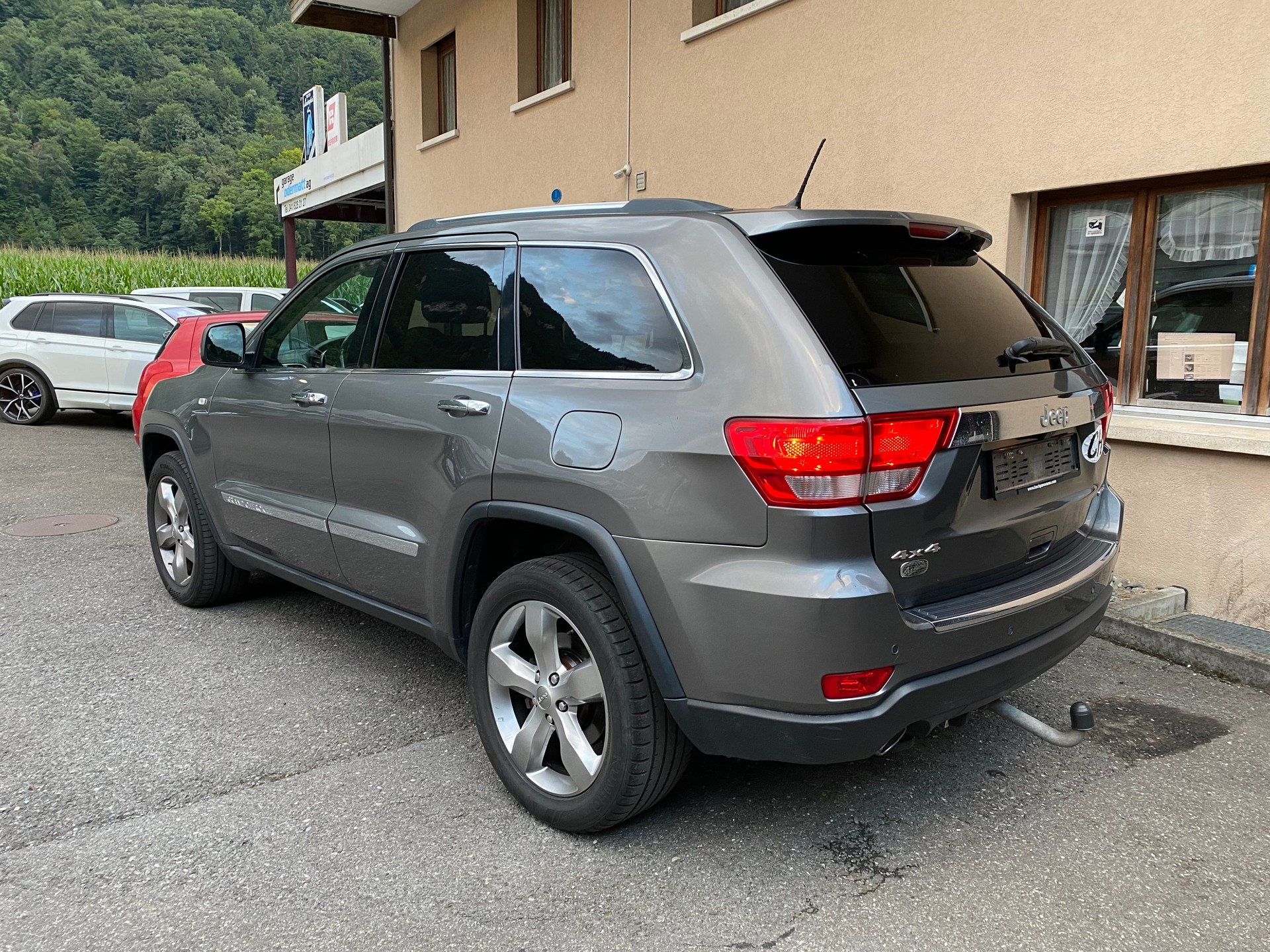 JEEP Grand Cherokee 3.0 CRD Limited Automatic-image-8