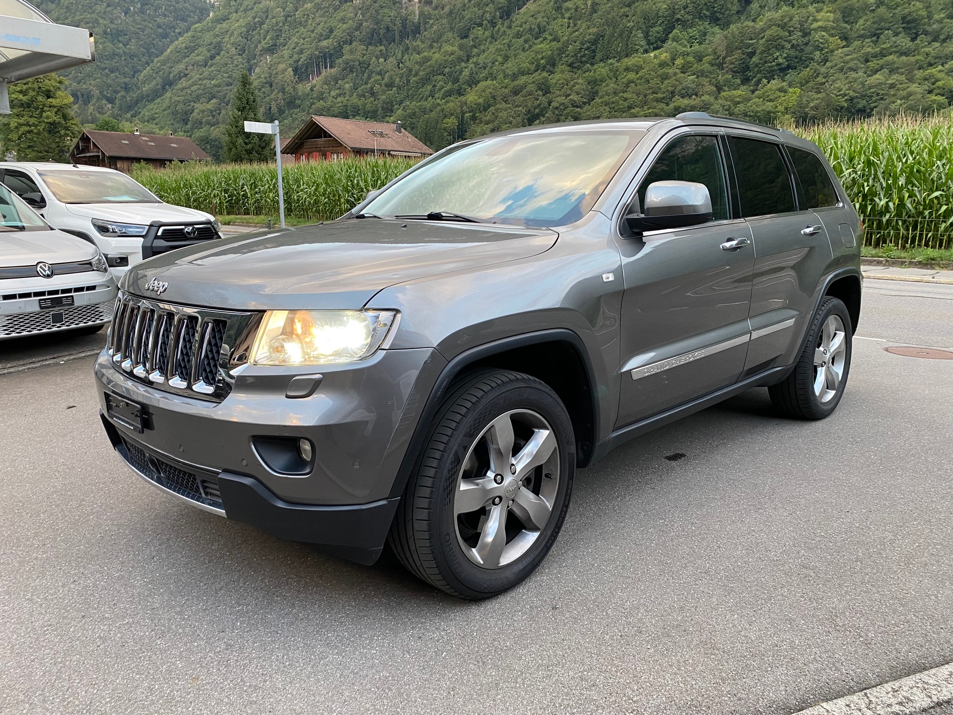 JEEP Grand Cherokee 3.0 CRD Limited Automatic-image-1