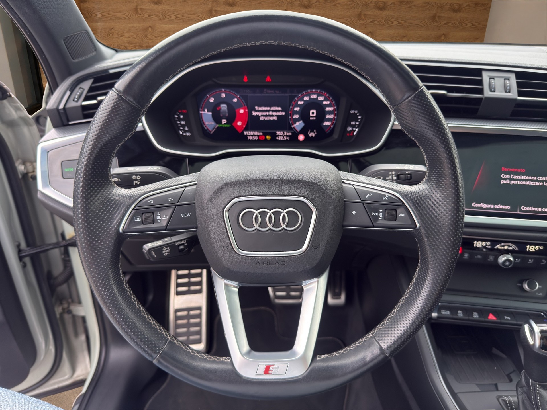 AUDI Q3 Sportback 40 TDI S line Attraction quattro S-tronic-image-9