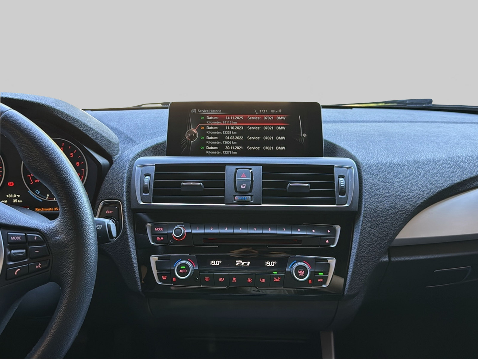 BMW 118i Steptronic-image-9