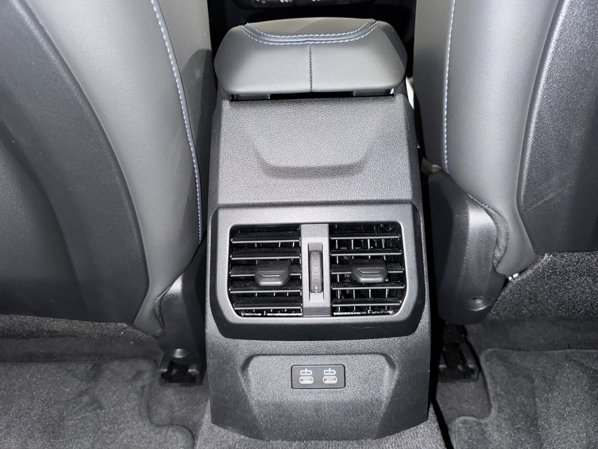 BMW 123 xDrive M Sport-image-9