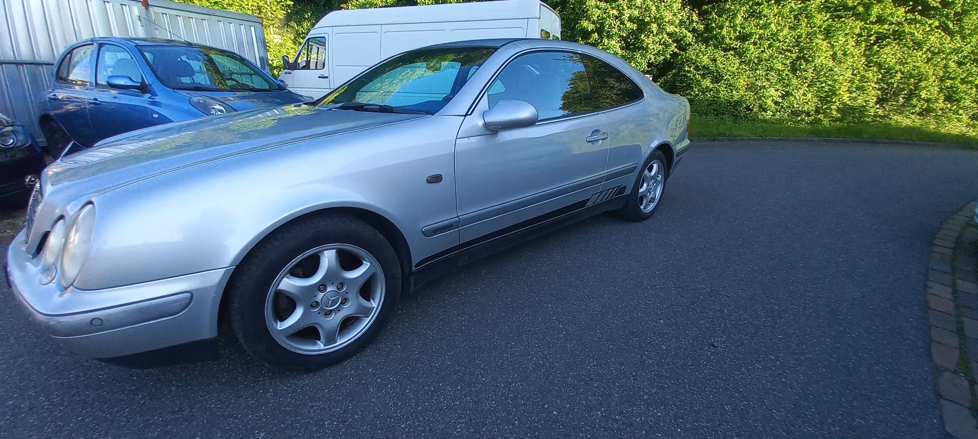 MERCEDES-BENZ CLK 320 Elégance Automatic-image-8