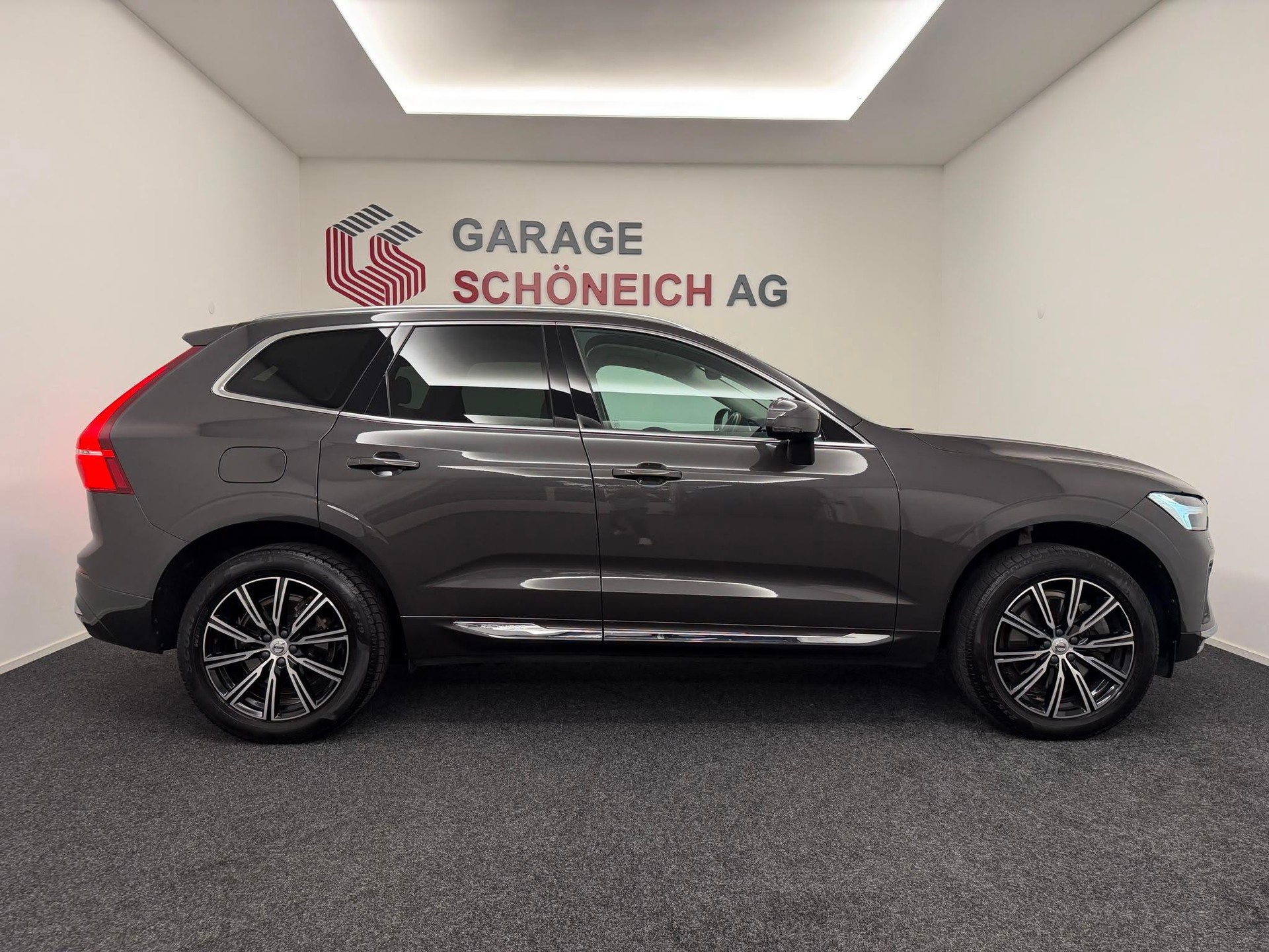VOLVO XC60 2.0 T6 TE Inscription eAWD-image-3