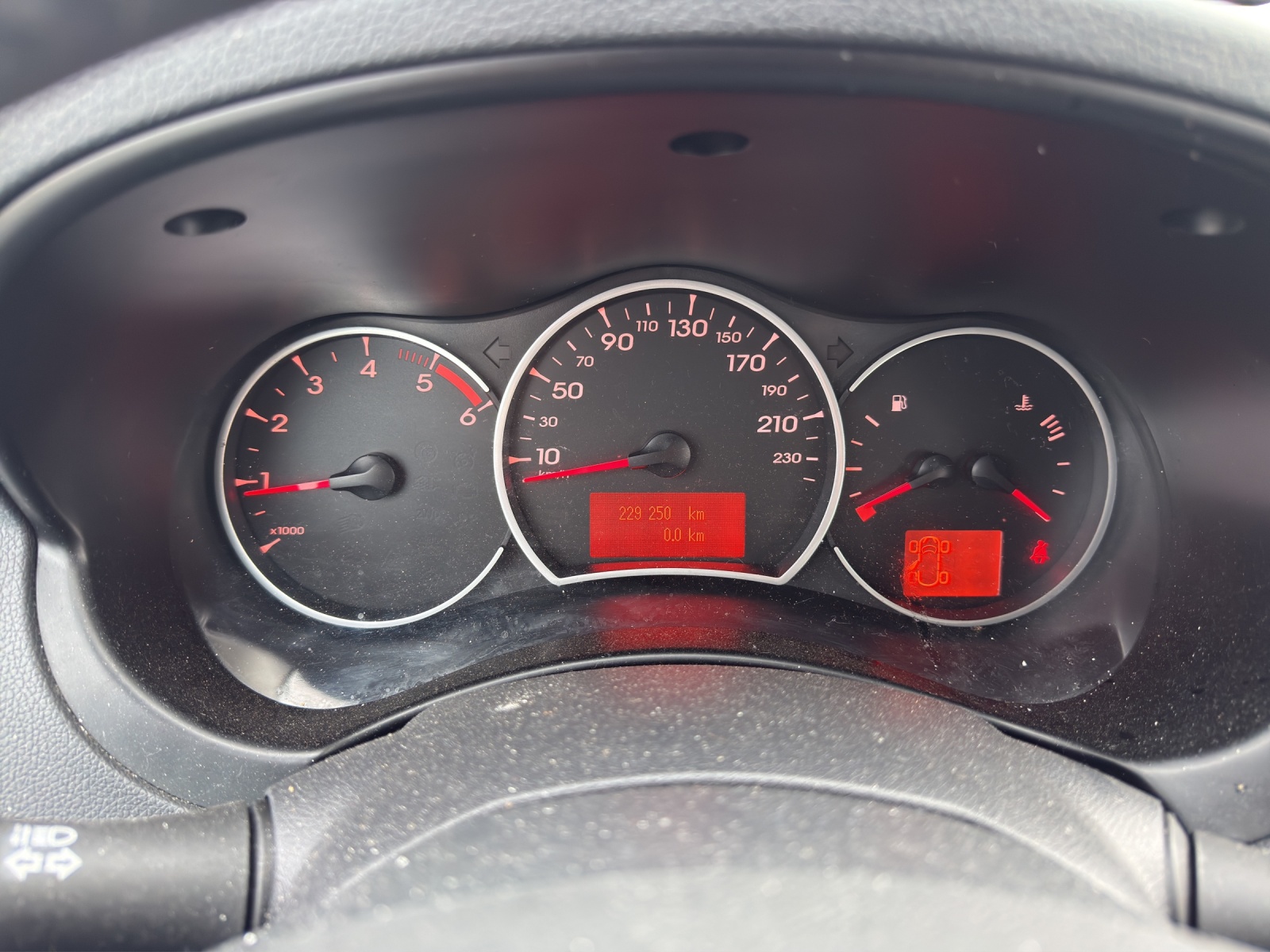 RENAULT Koleos 2.0 dCi Dynamique 4x4-image-6