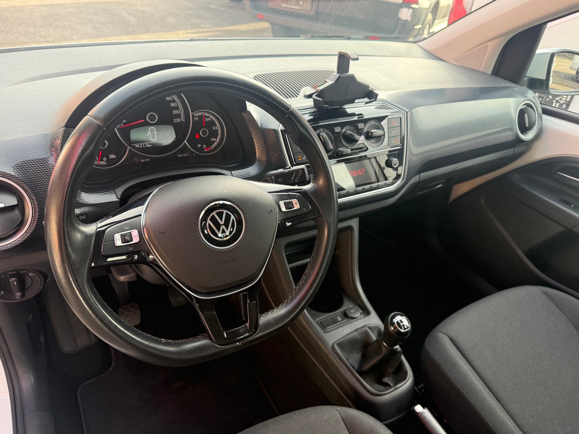 VW Up 1.0 MPI move up-image-2