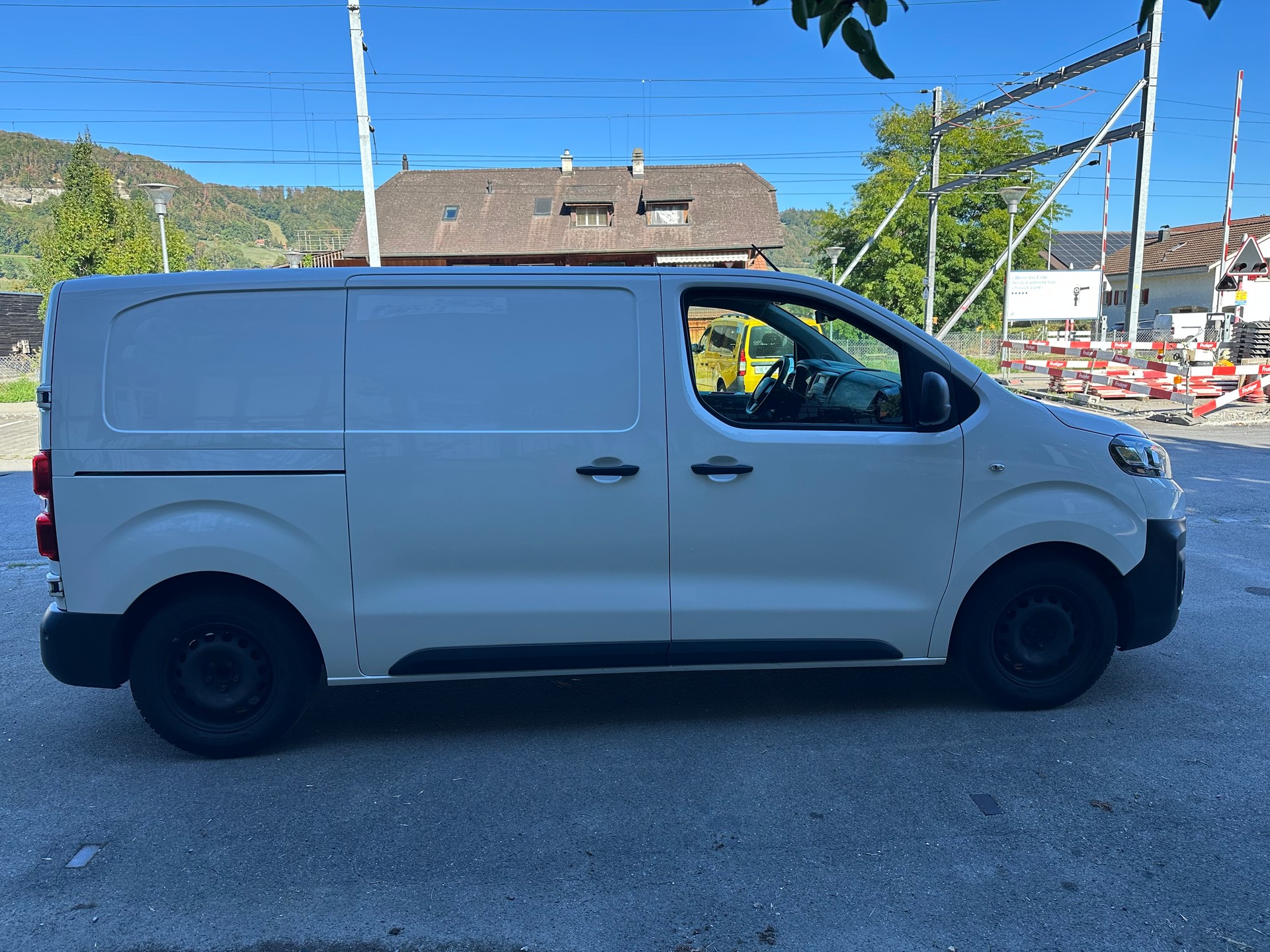 CITROEN Jumpy 1.5 BlueHDi 100 M Komfort FIXPREIS