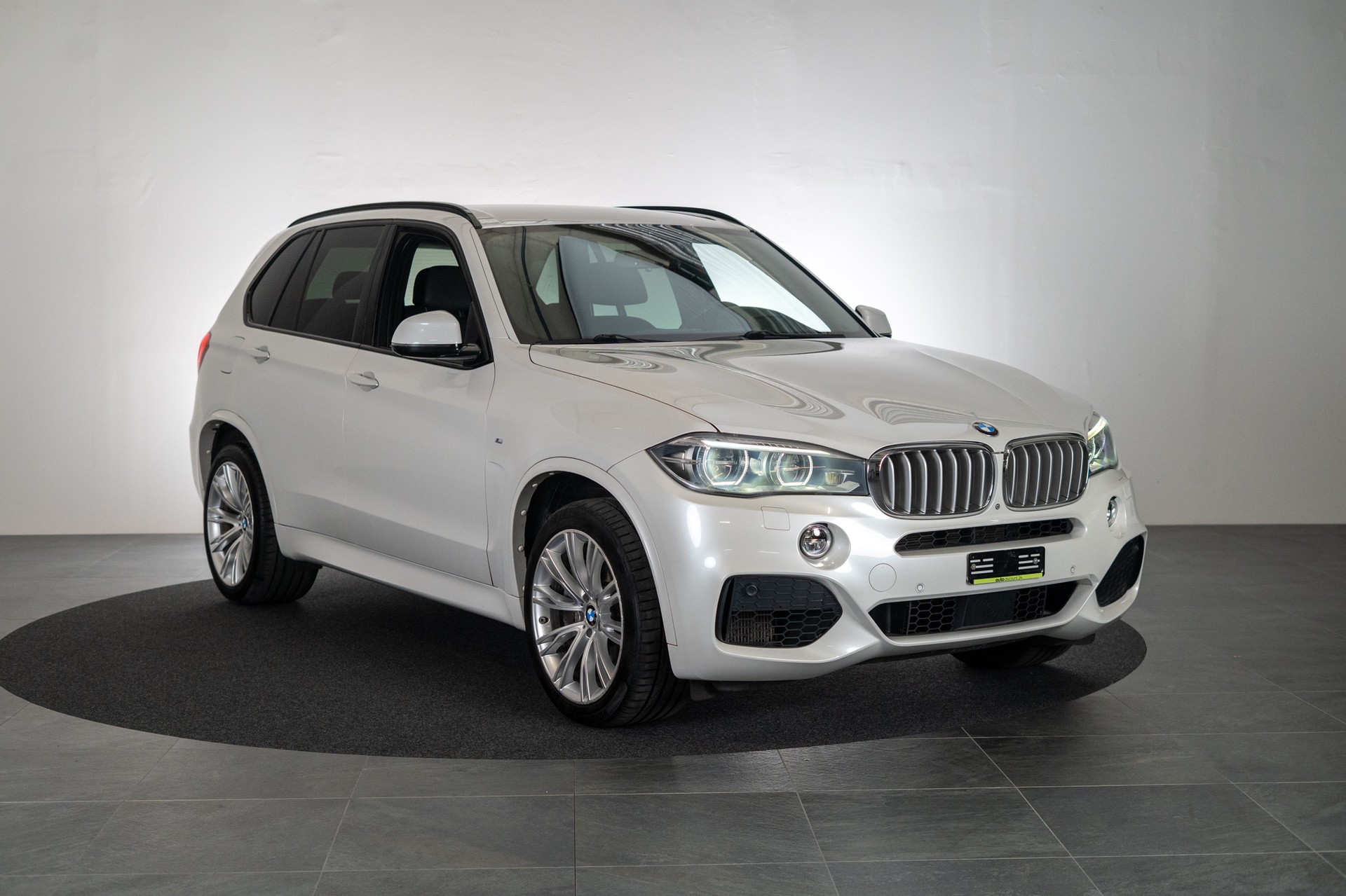 BMW X5 50i xDrive SAG / 360°Kamera / el.Heckklappe / Tempomat-image-2