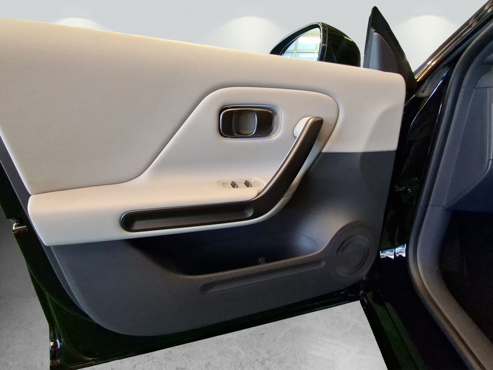 LEAPMOTOR B05 EV 67.1kWh-image-10
