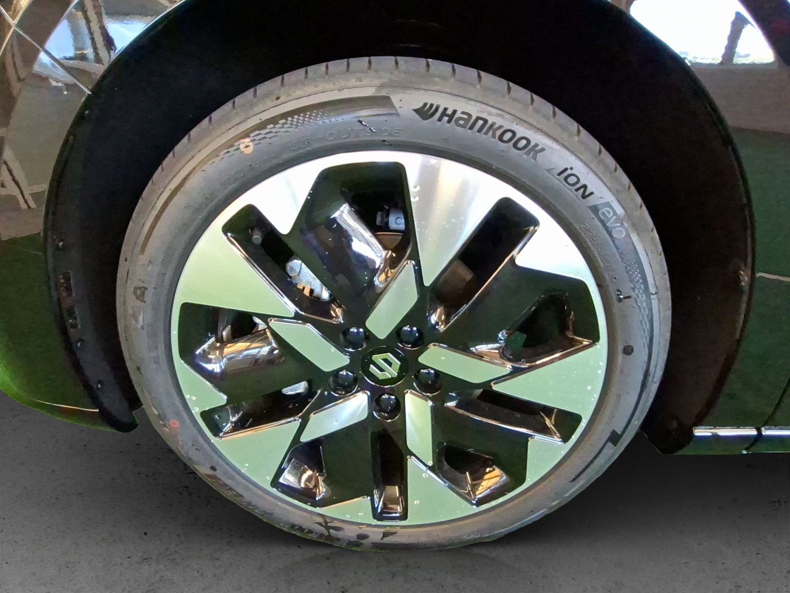 LEAPMOTOR B05 EV 67.1kWh-image-15