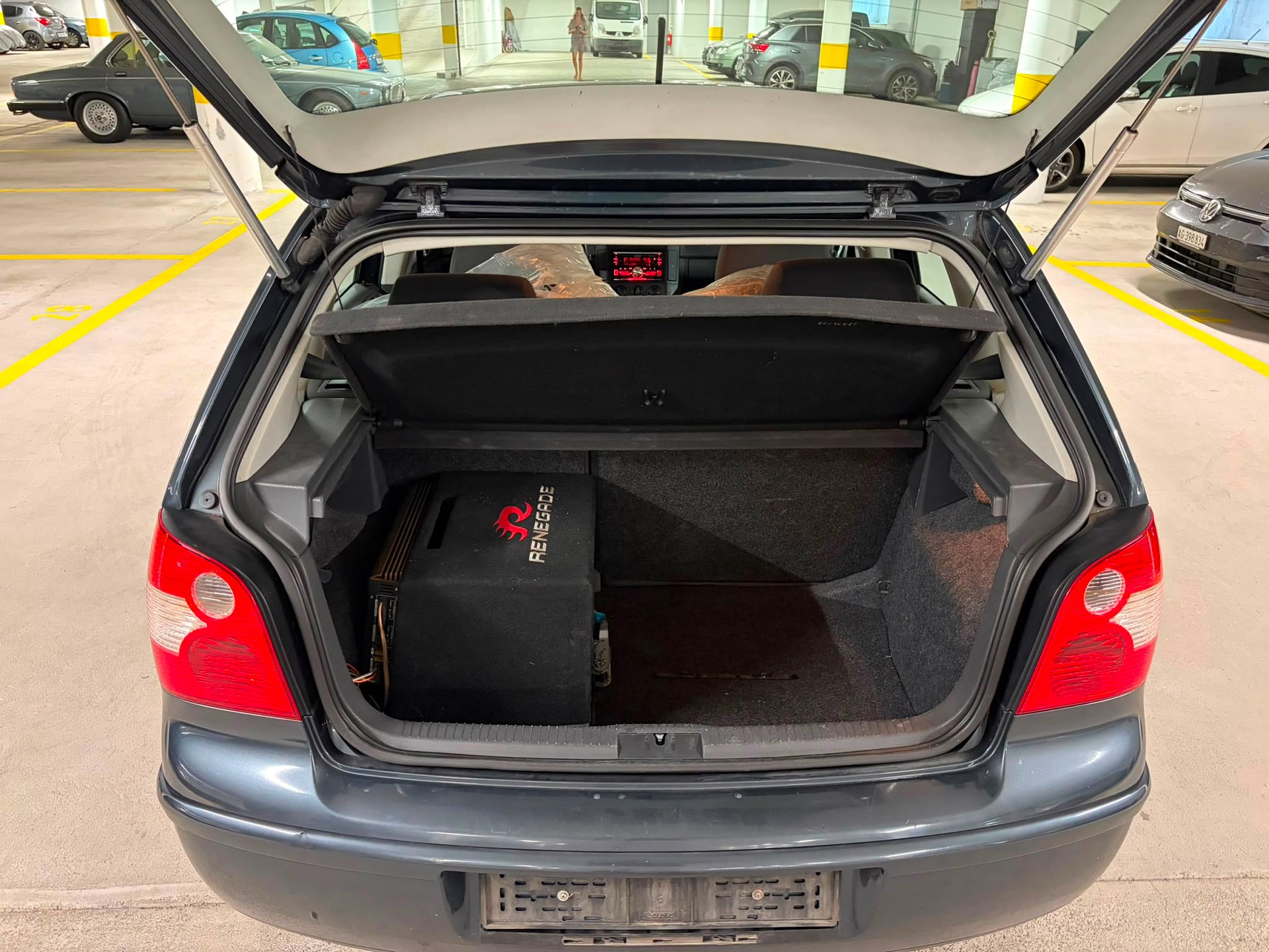 VW 1.4 16V 75 Comfortline-image-4