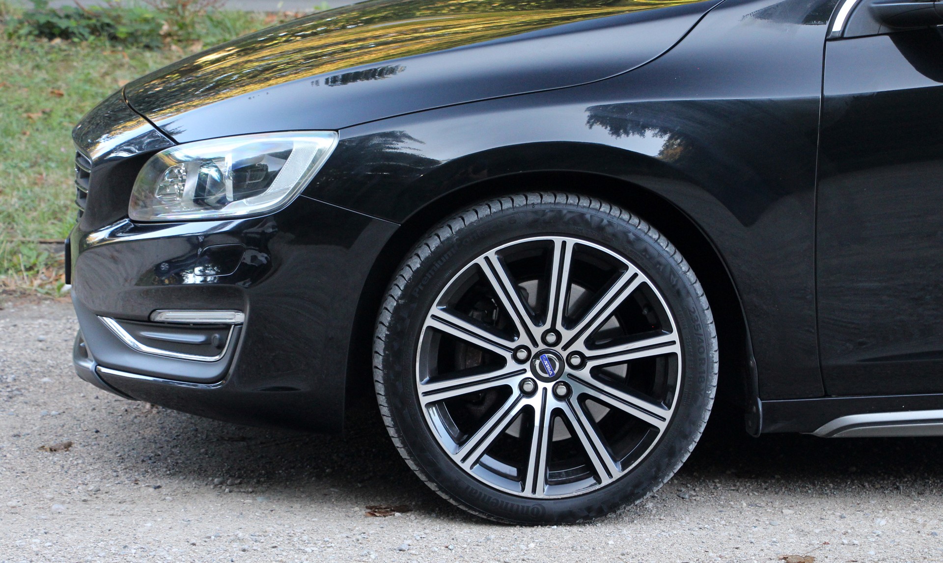VOLVO V60 D4 AWD Husky Edition Geartronic-image-18